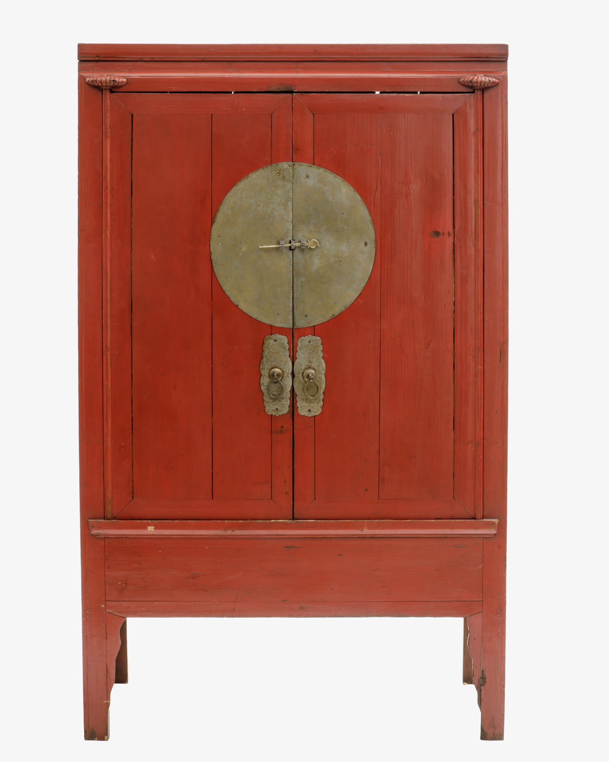 Red lacquered Chinese cabinet