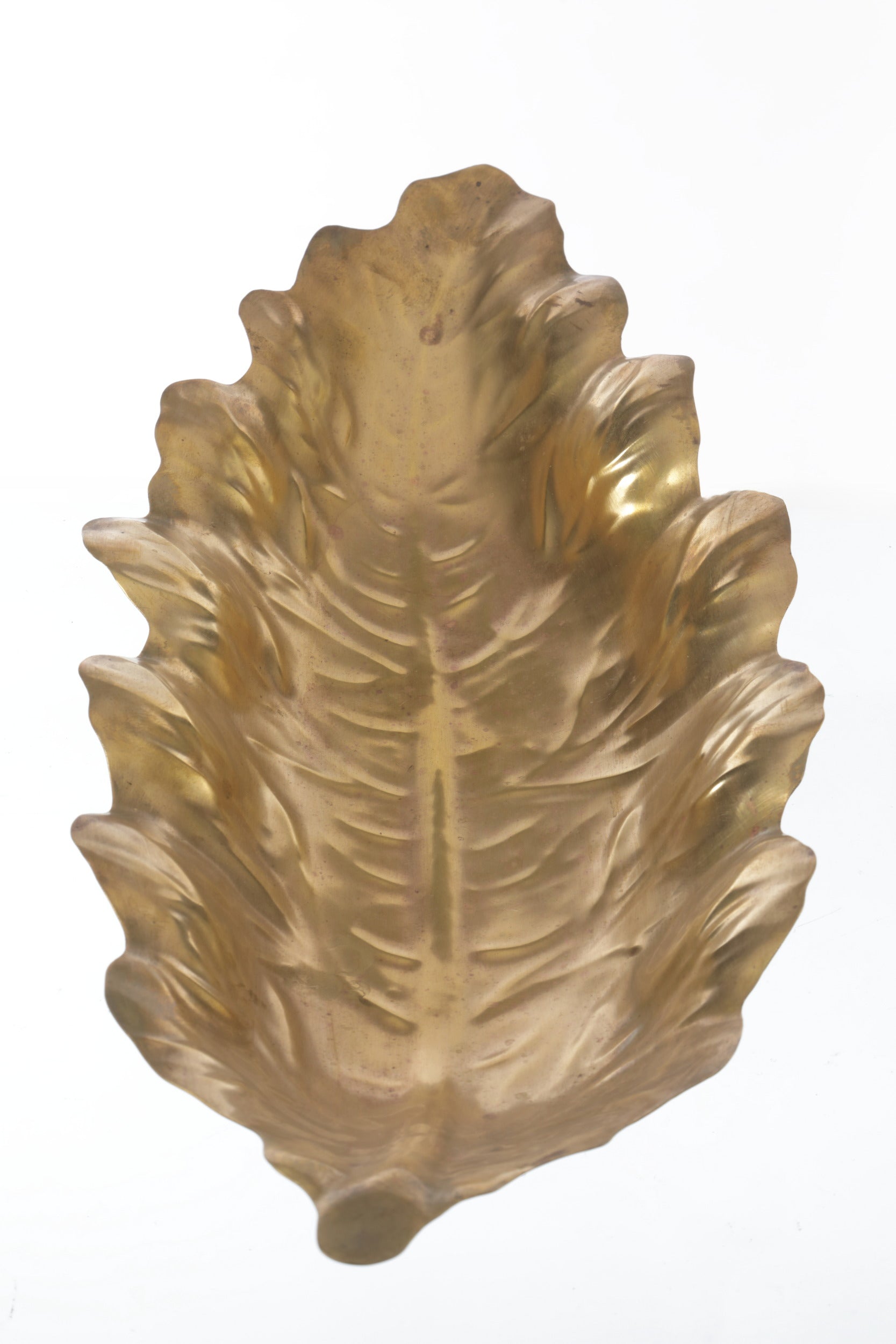 Long Leaf Centerpiece Brass