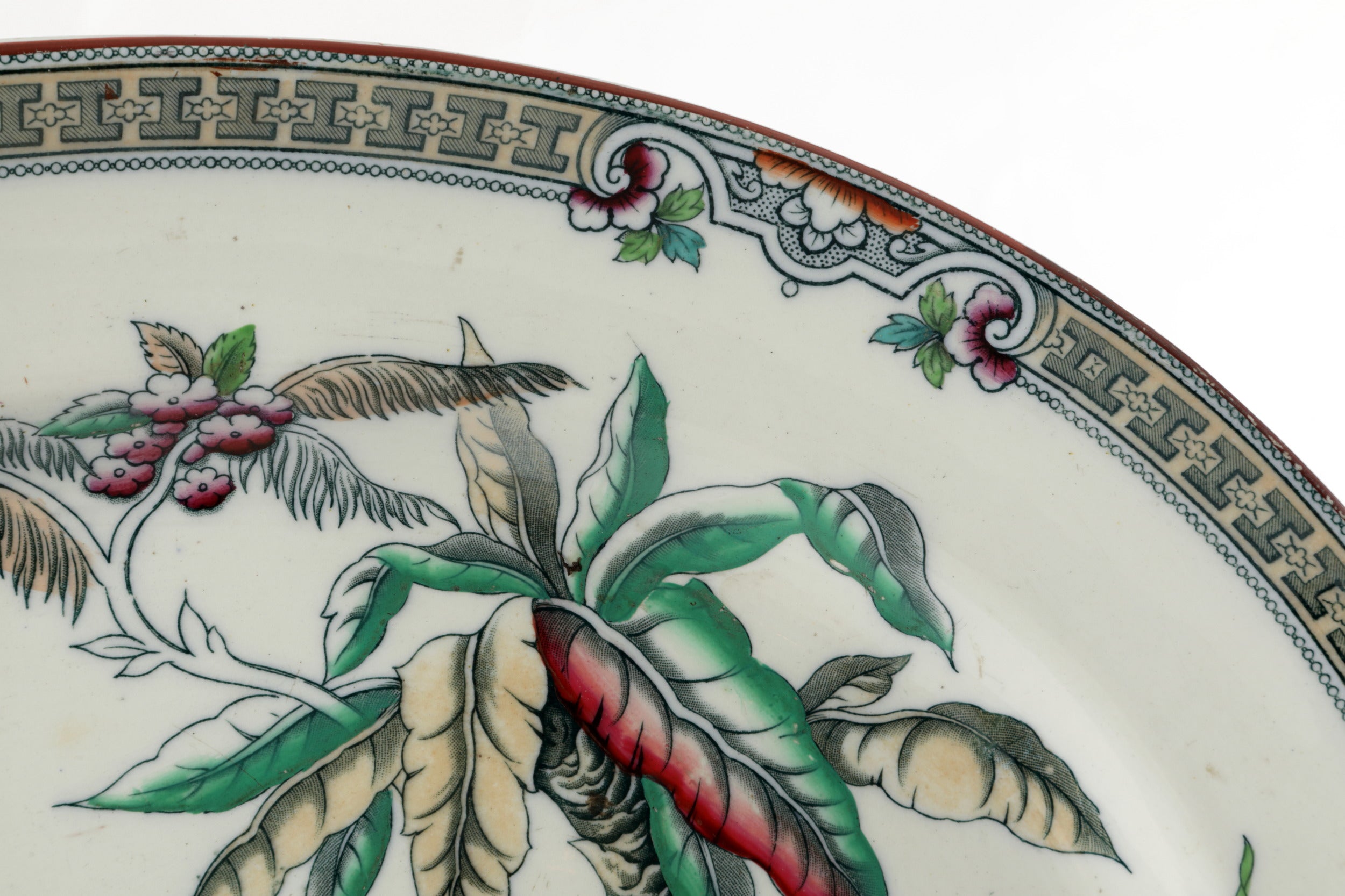 Oriental oval centerpiece