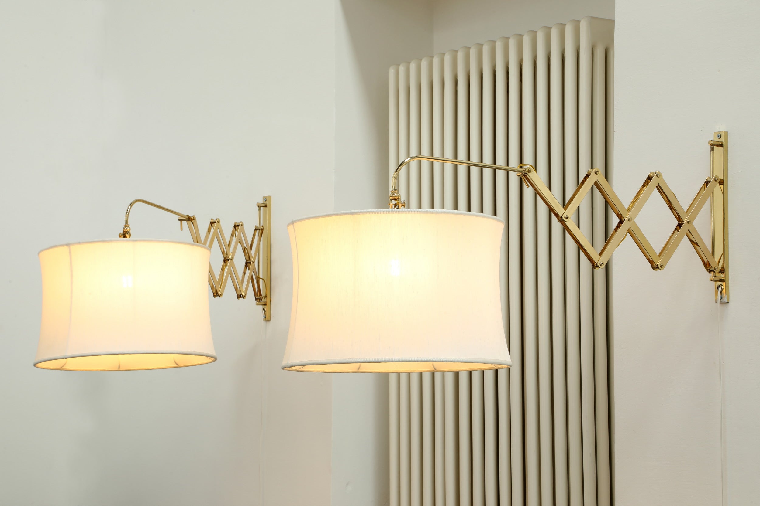 Pair of brass spring lamps from the 70s