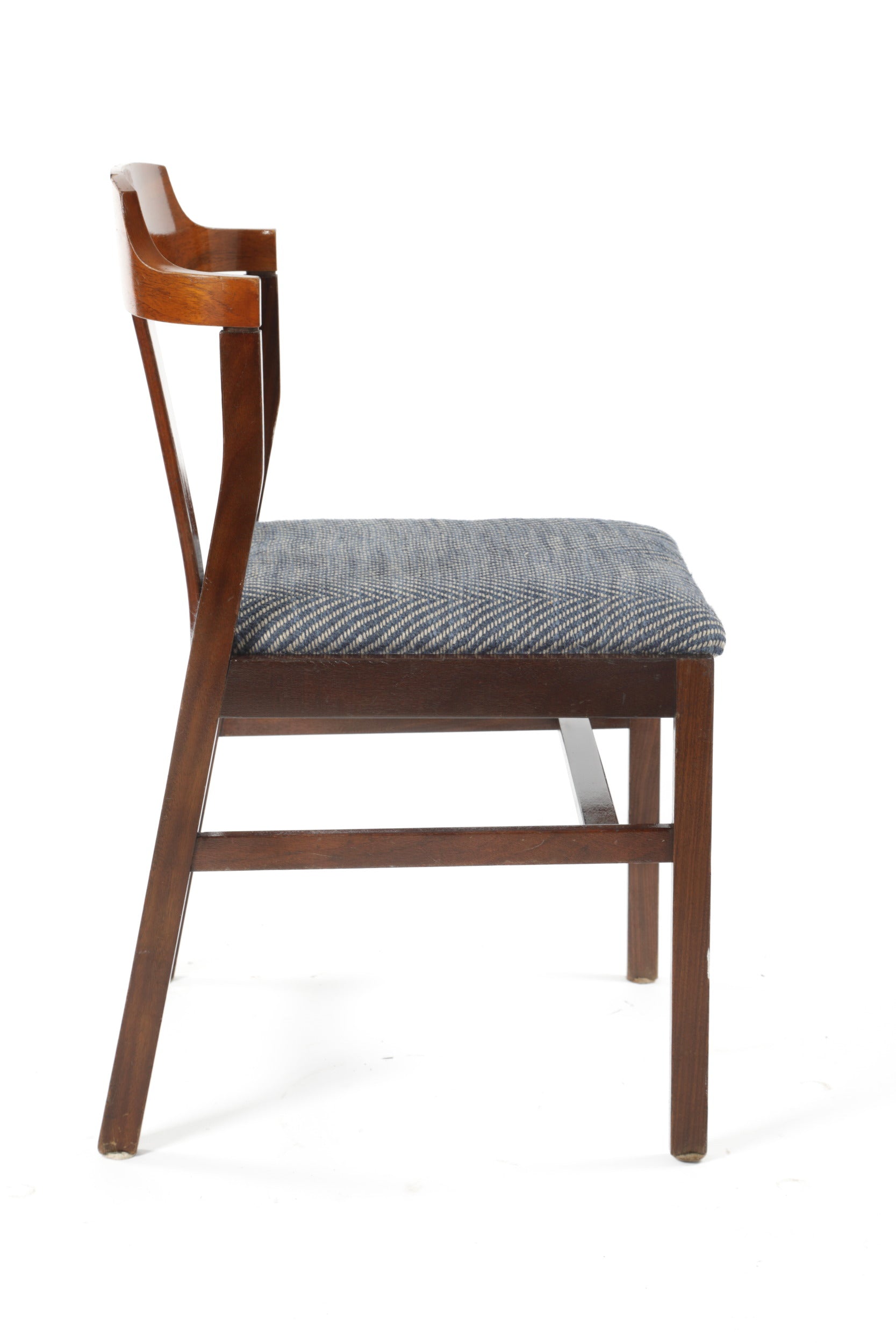 Pair of 60s chairs reinterpreted by triplef