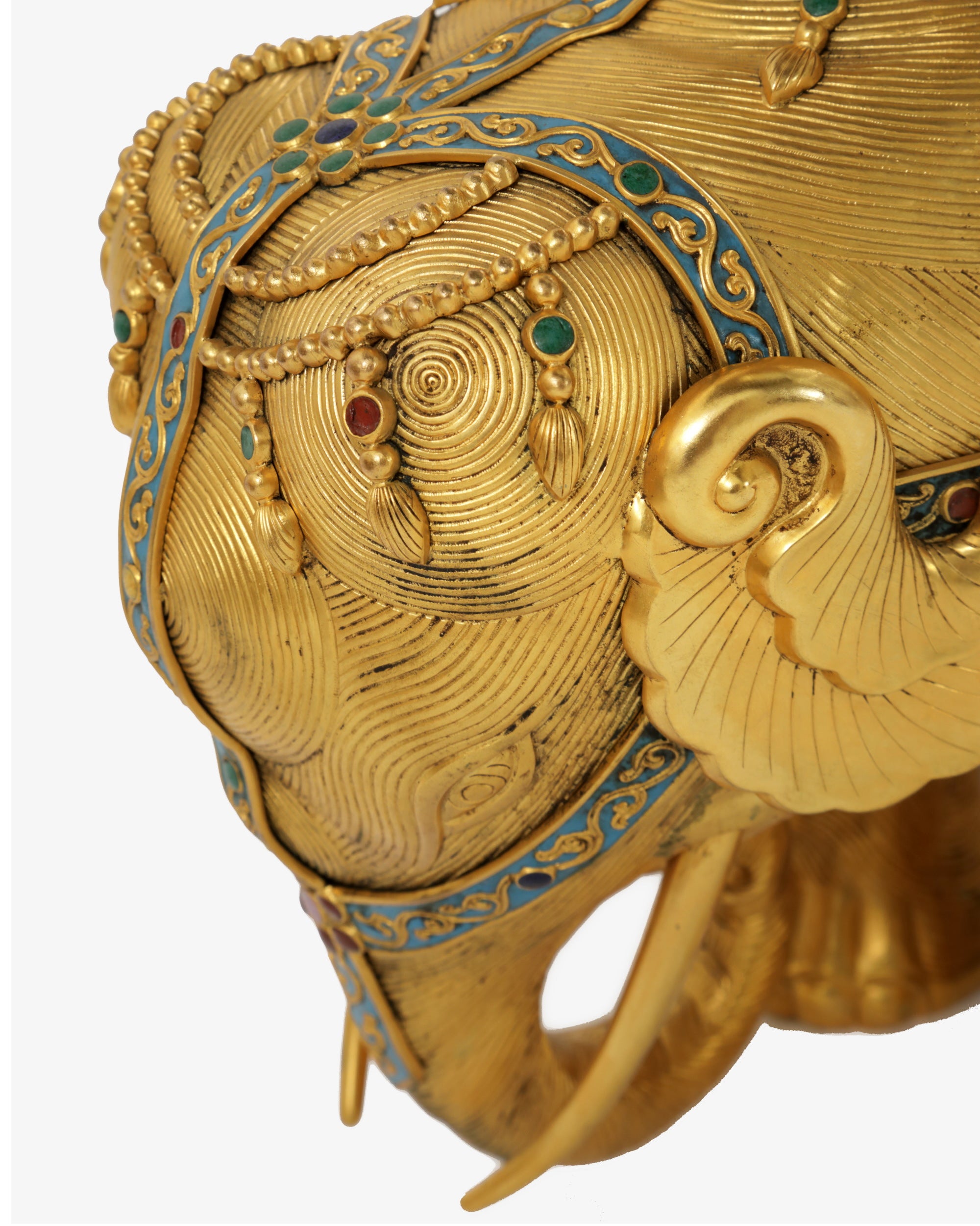 Elefante con pagoda in bronzo dorato e smalti cloisonné