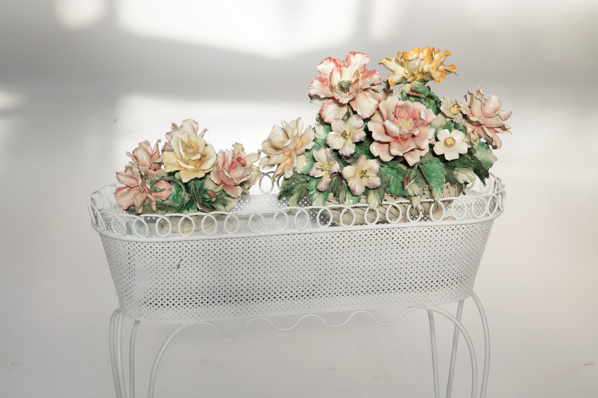 60's flowerpot