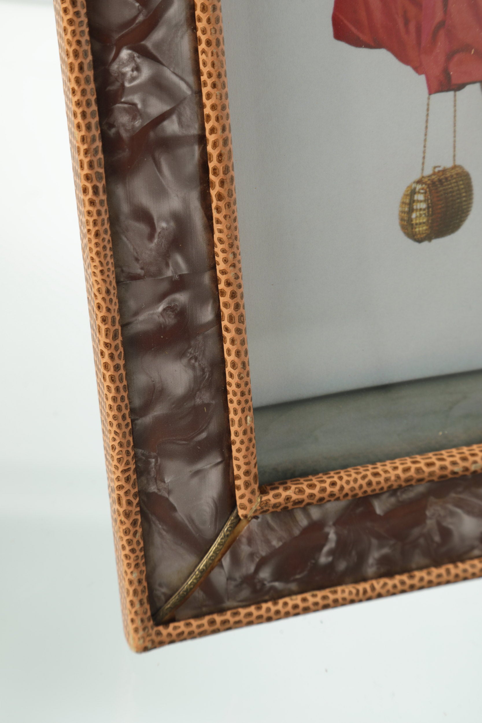 60's mother-of-pearl effect photo frame