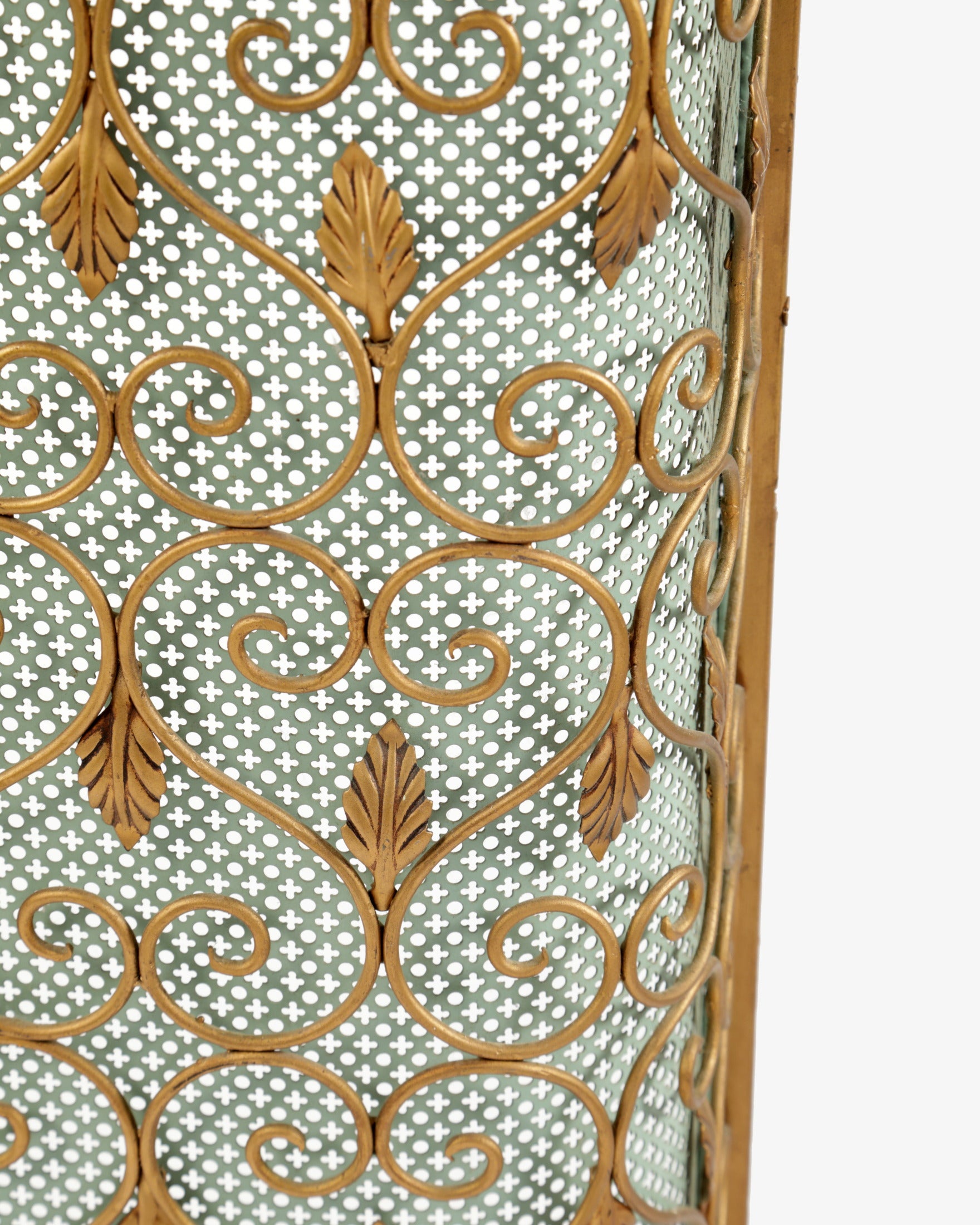 Console (radiator cover) mirrored surface