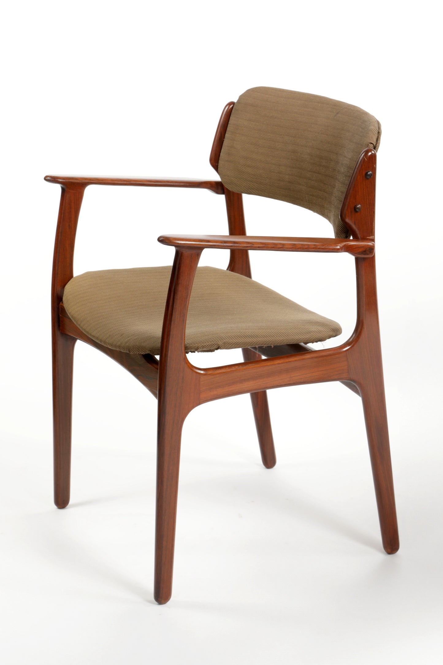 Scrivania Boomerang Peter Løvig Nielsen con tre sedie anni 70