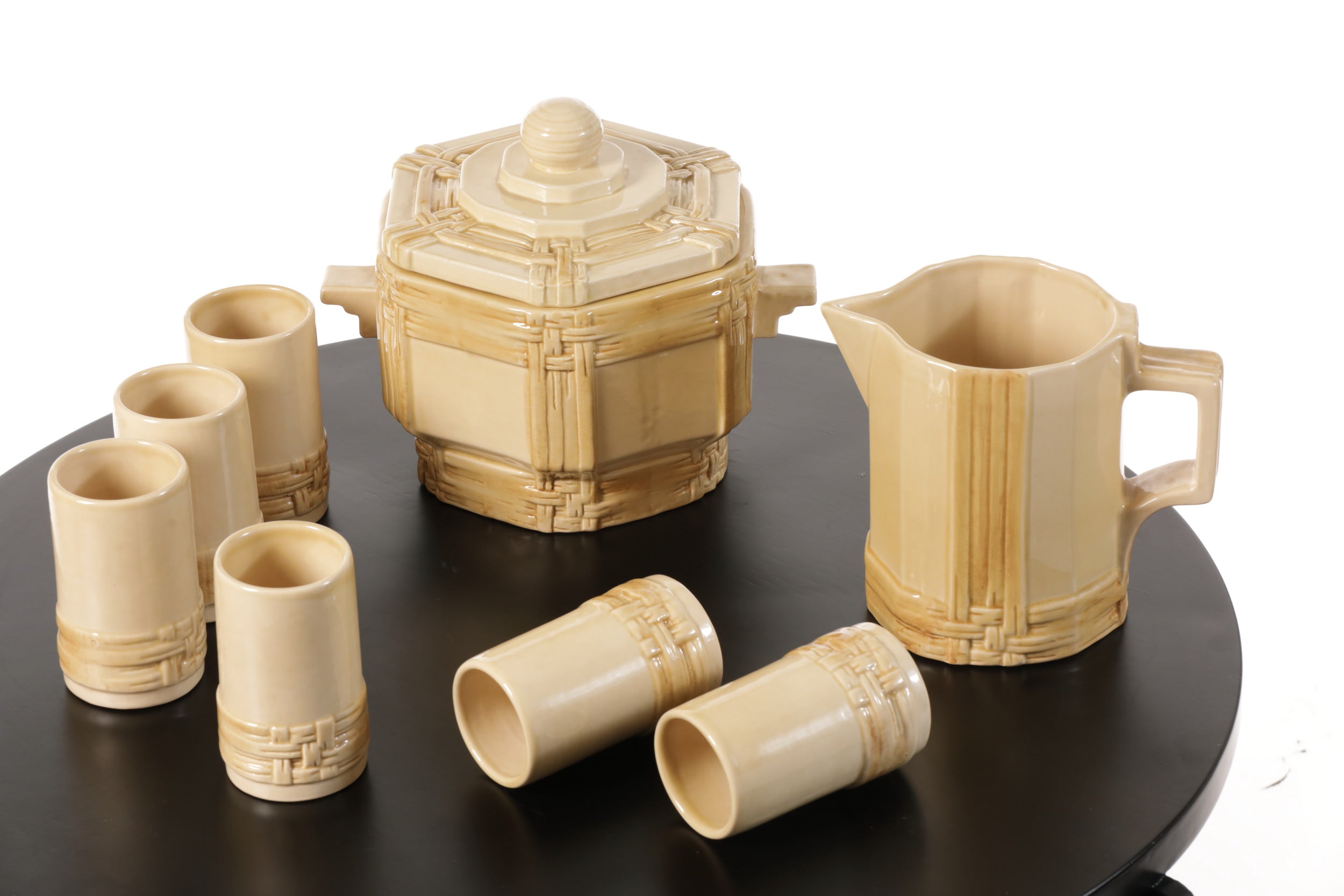 Arpex Colin Morrow dinner service