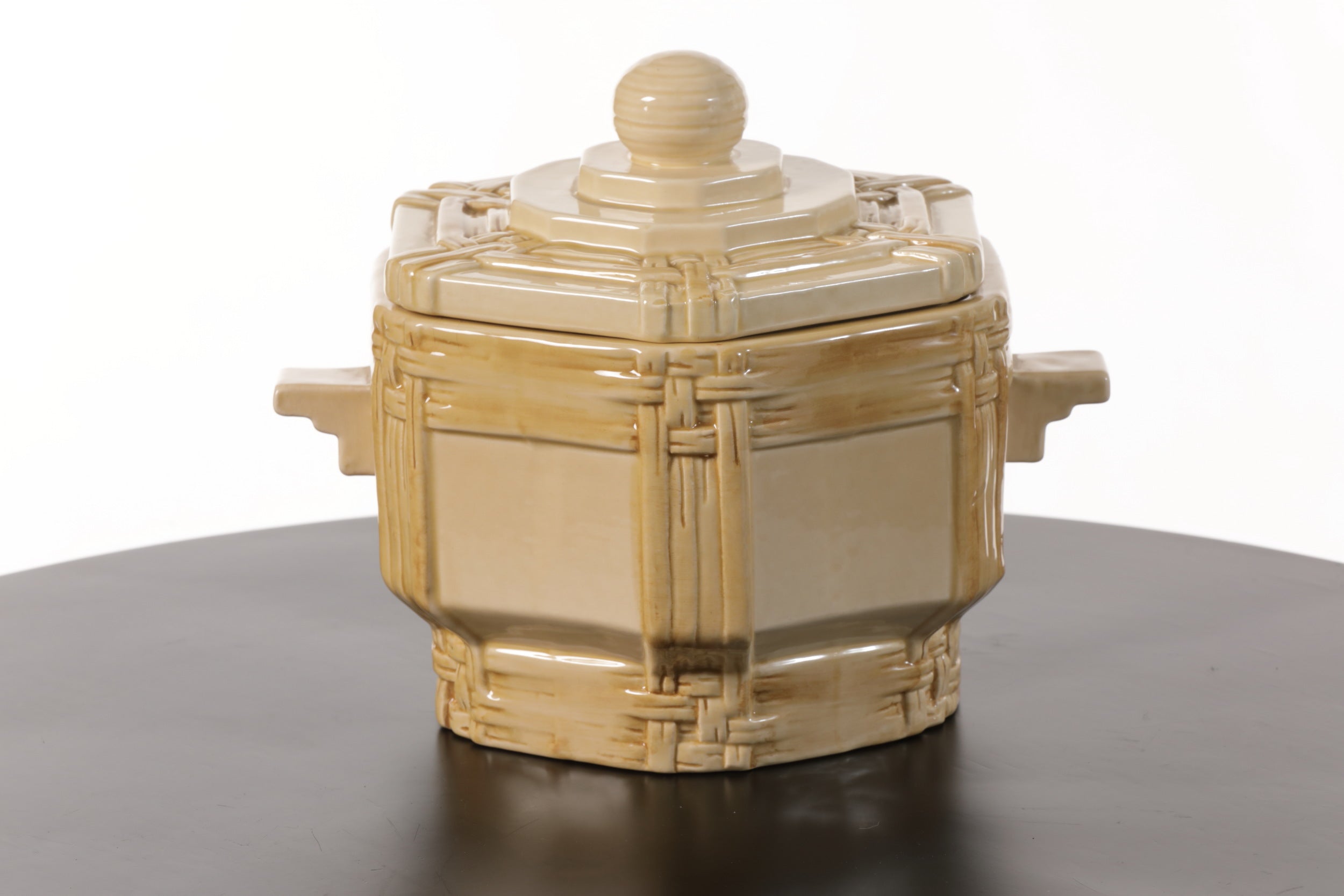 Arpex Colin Morrow dinner service