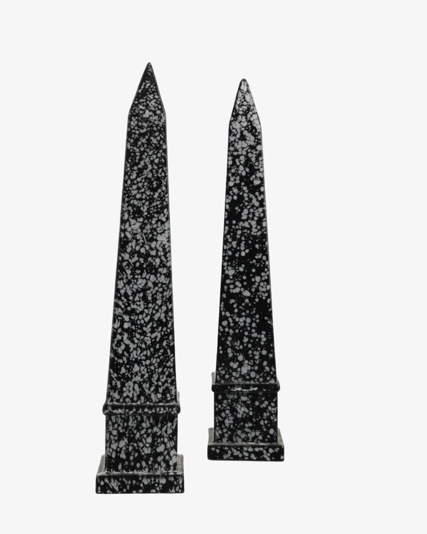 Pair of onyx Obelisks from the 70s