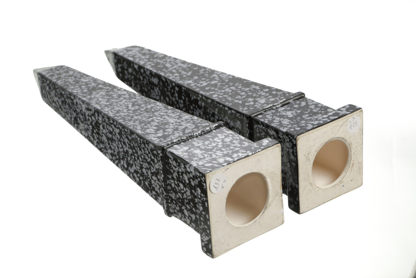 Coppia Obelischi anni 70 ceramica marmorizzata