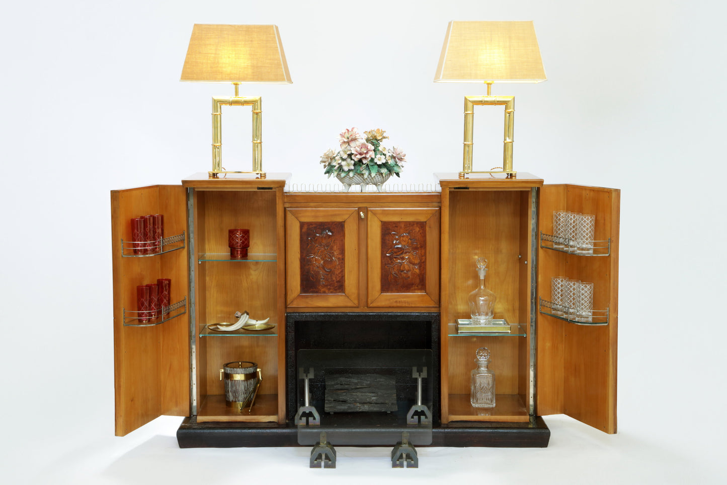 Mobile bar Fireplace by Osvaldo Borsani