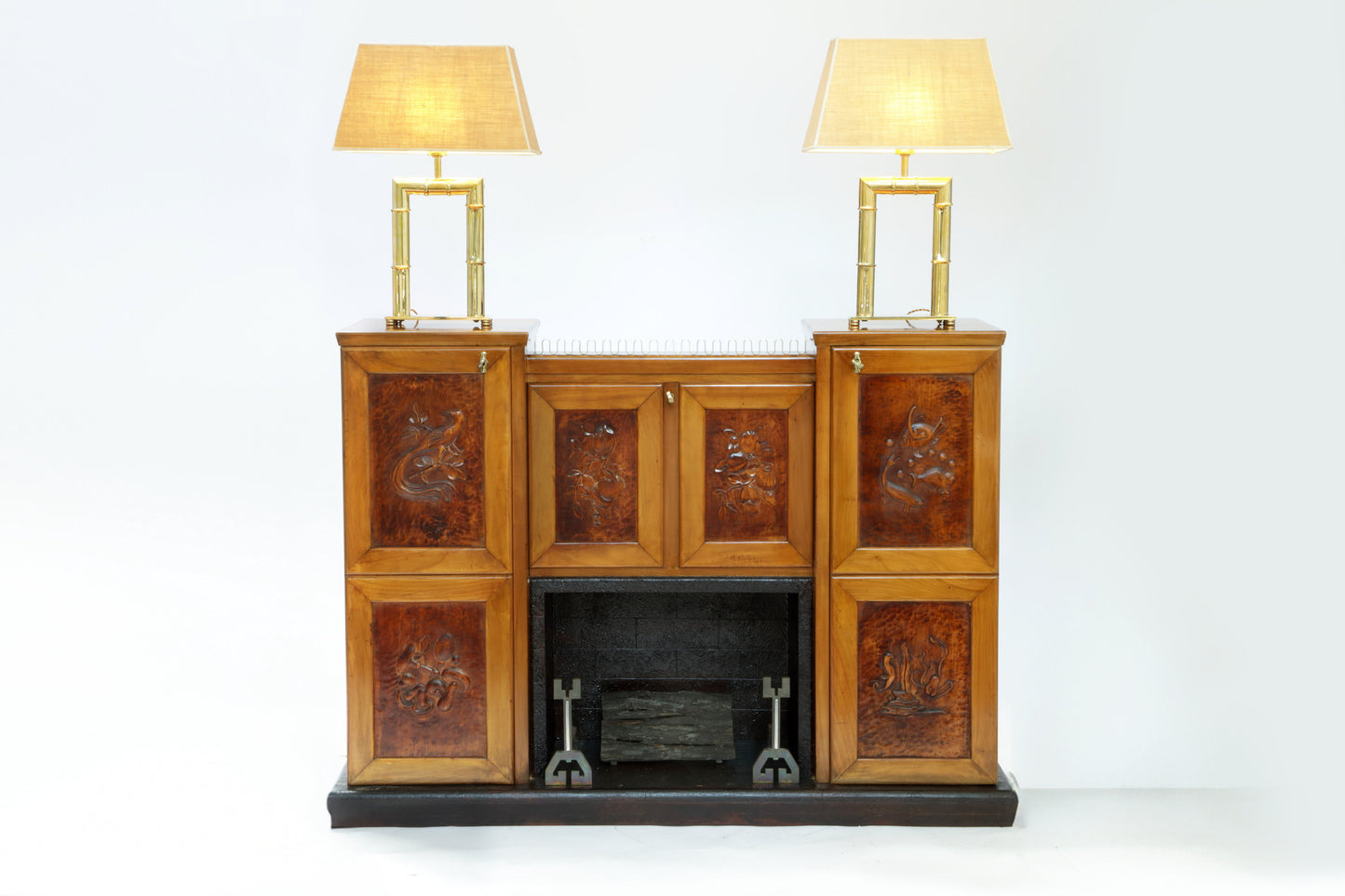 Mobile bar Fireplace by Osvaldo Borsani
