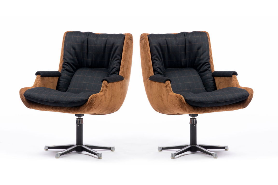Swivel armchair from the 70s