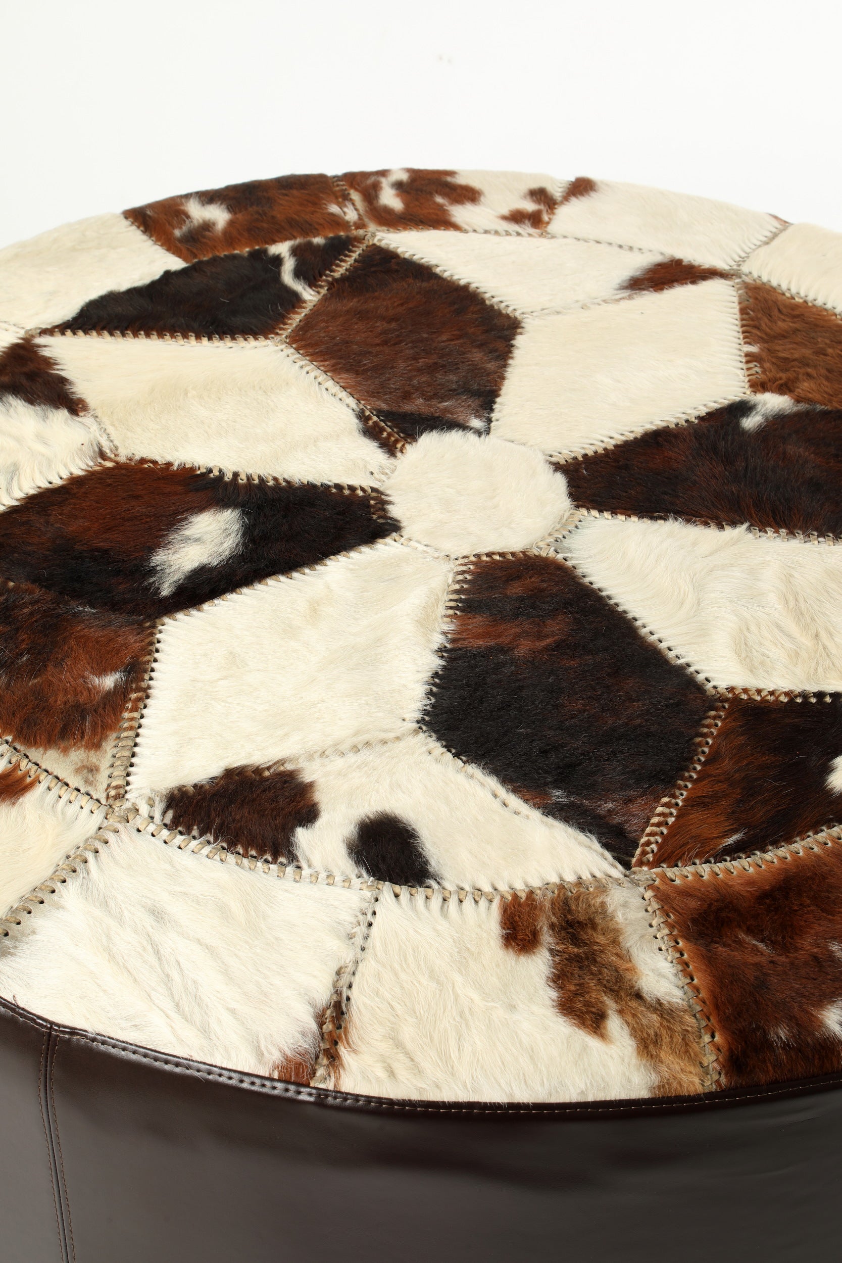 Round pouf from the 70s