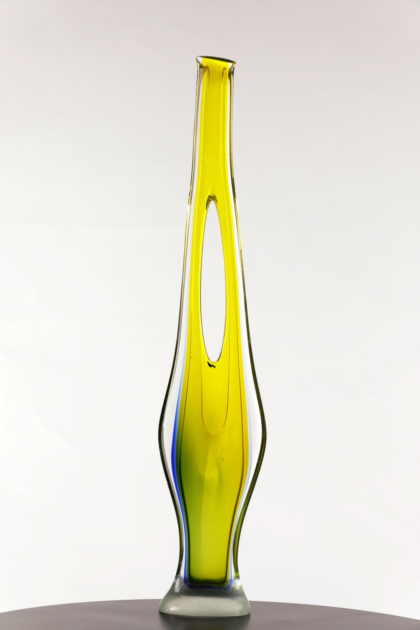 Scultura anni 60 in vetro sommerso