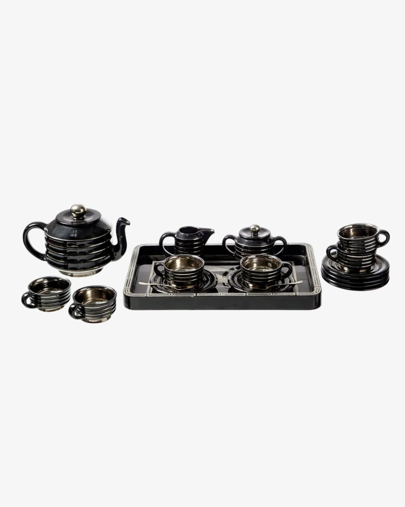 Rometti Umbertide Sacru tea set from the 1930s