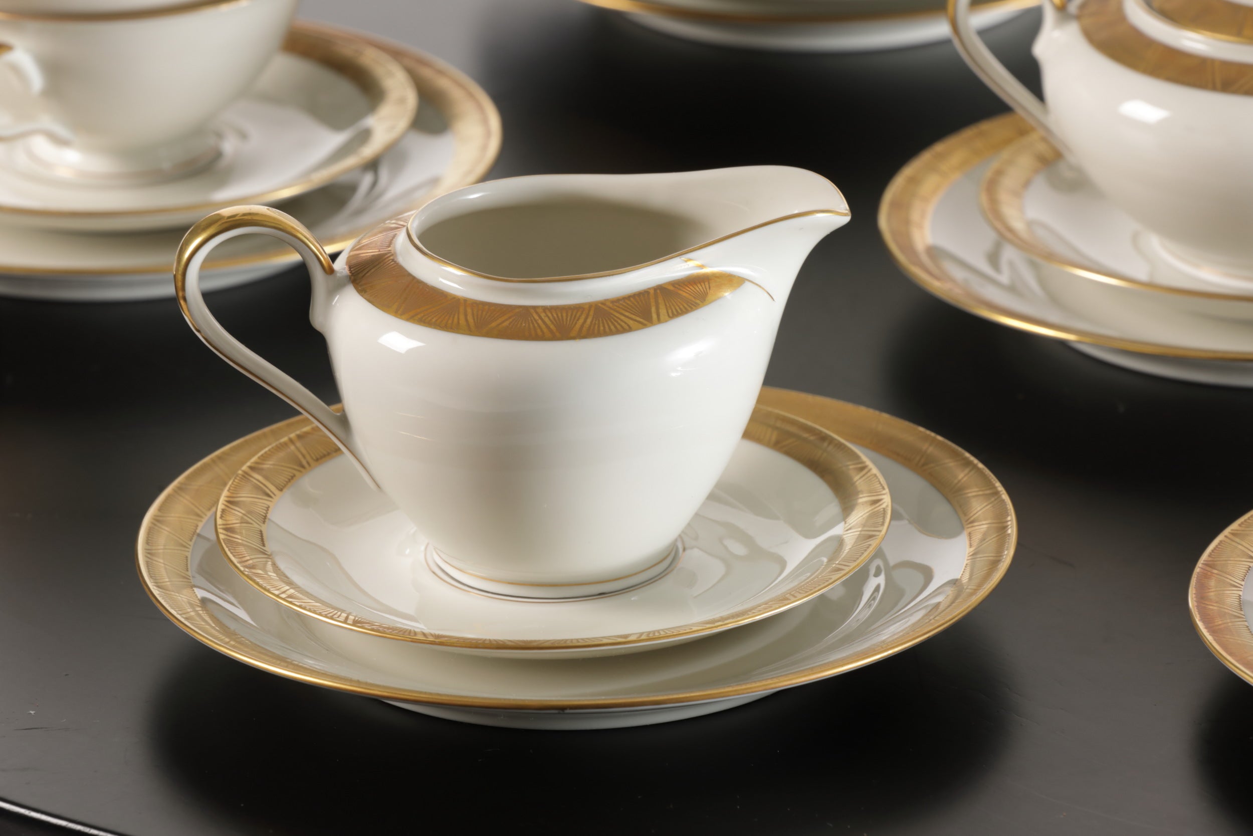 Bavaria tea set with gold rim from the 60s
