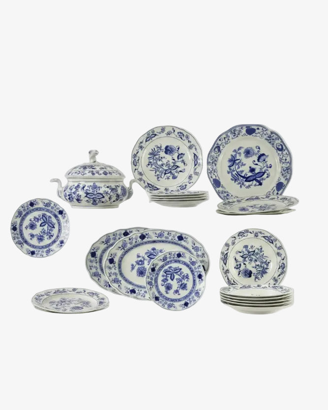Onion and Blue Danube dish set, various manufacturers