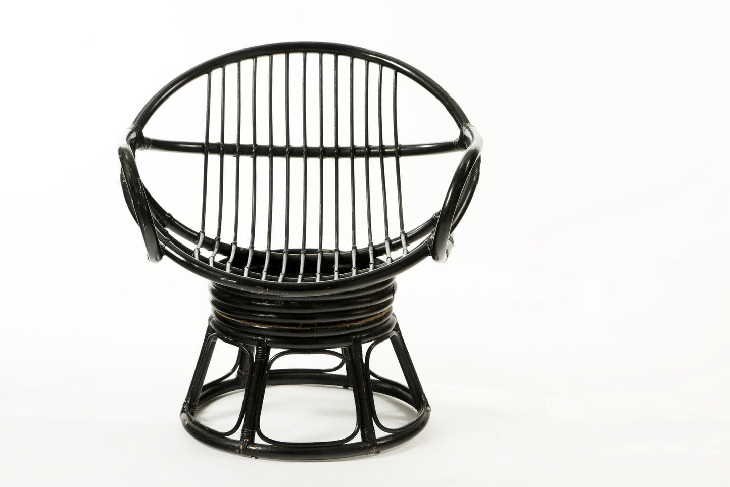 Set of four 1960s black lacquered bamboo armchairs and table