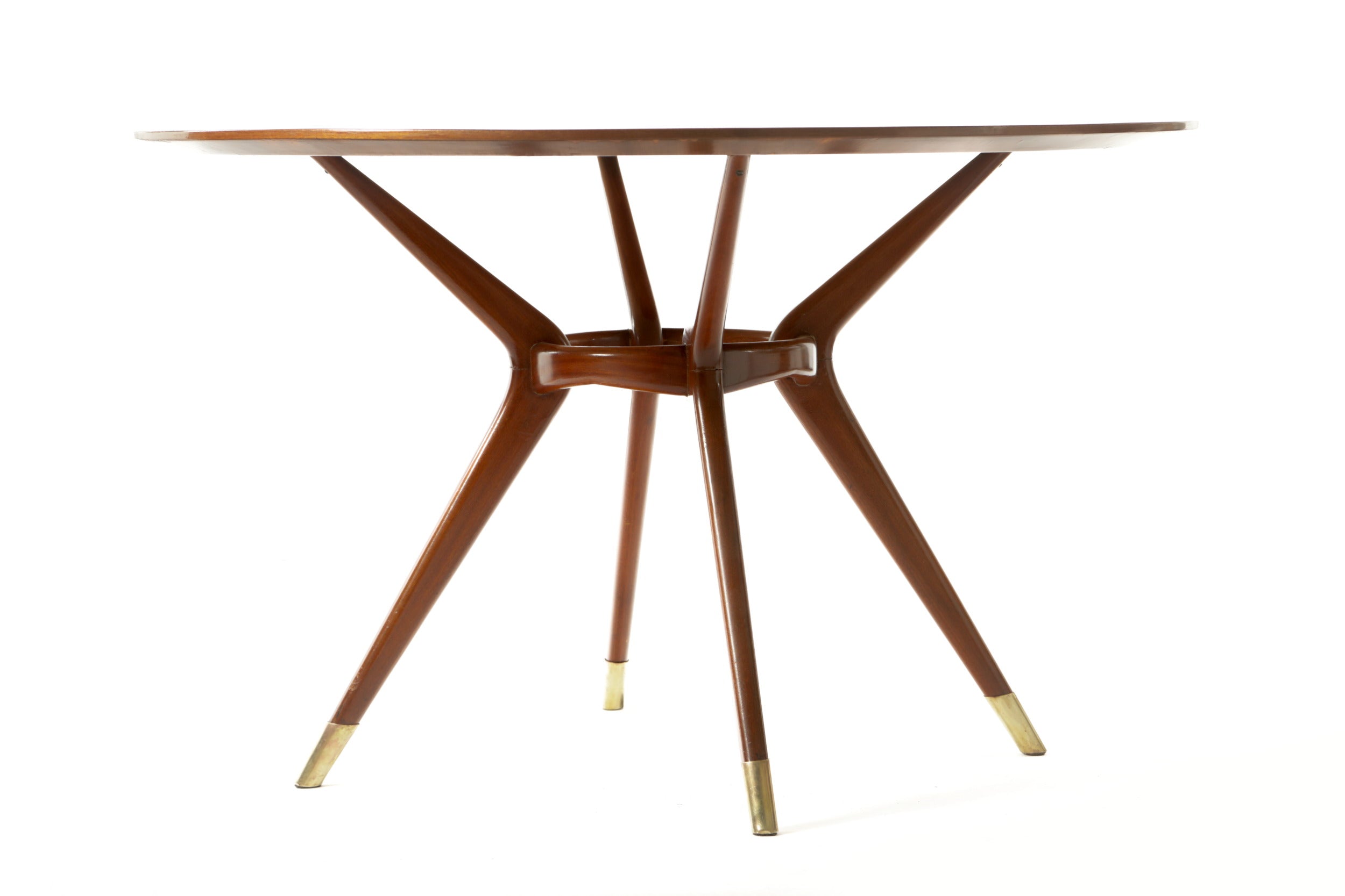 Silvio Cavatorta table 1950