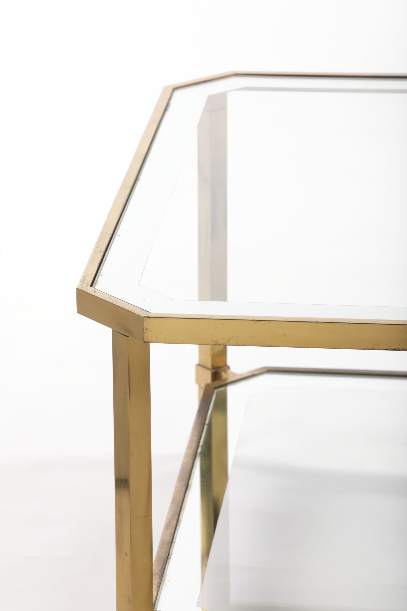 Square living room table from the 70s