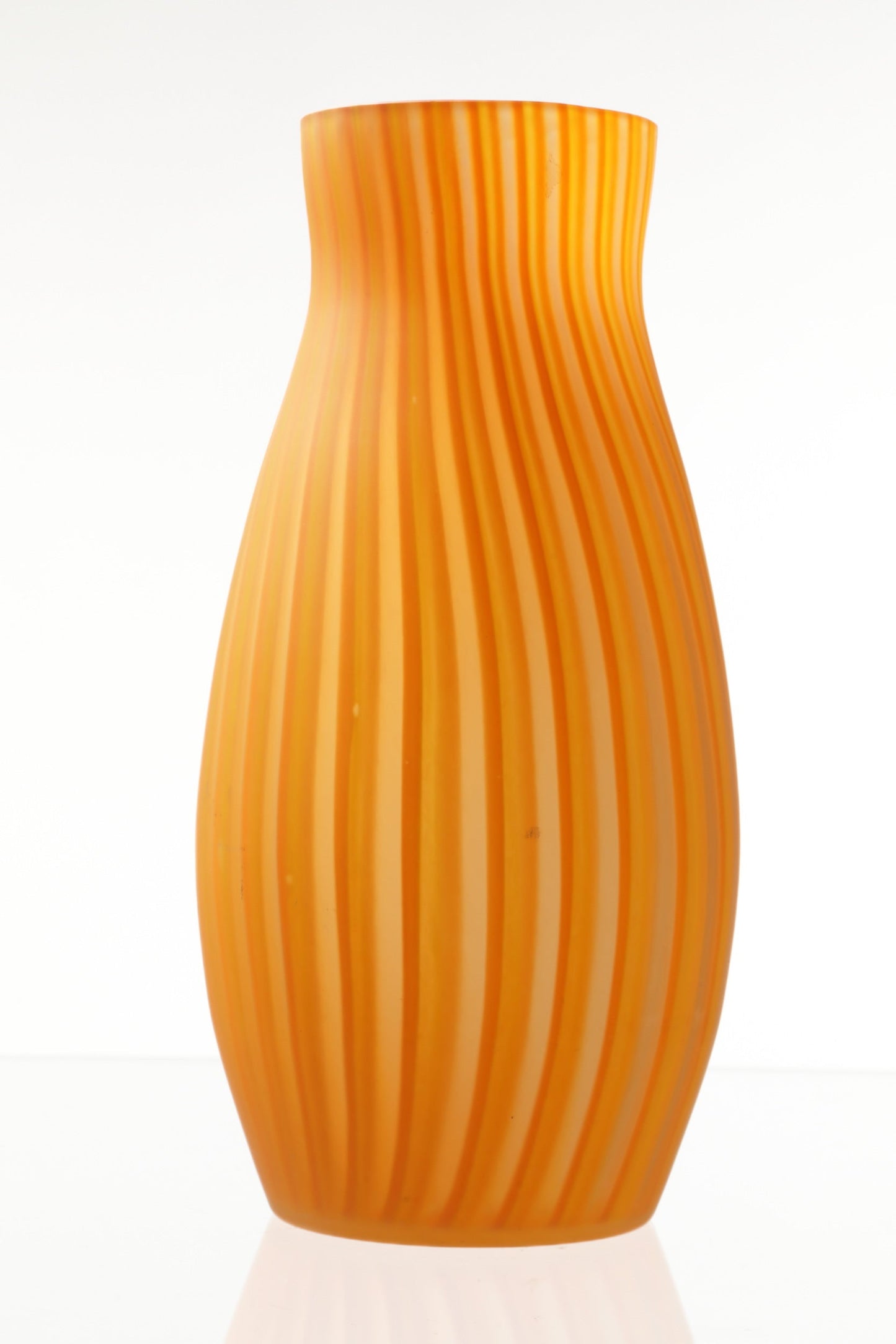 Vaso arancione in vetro di Murano anni 80