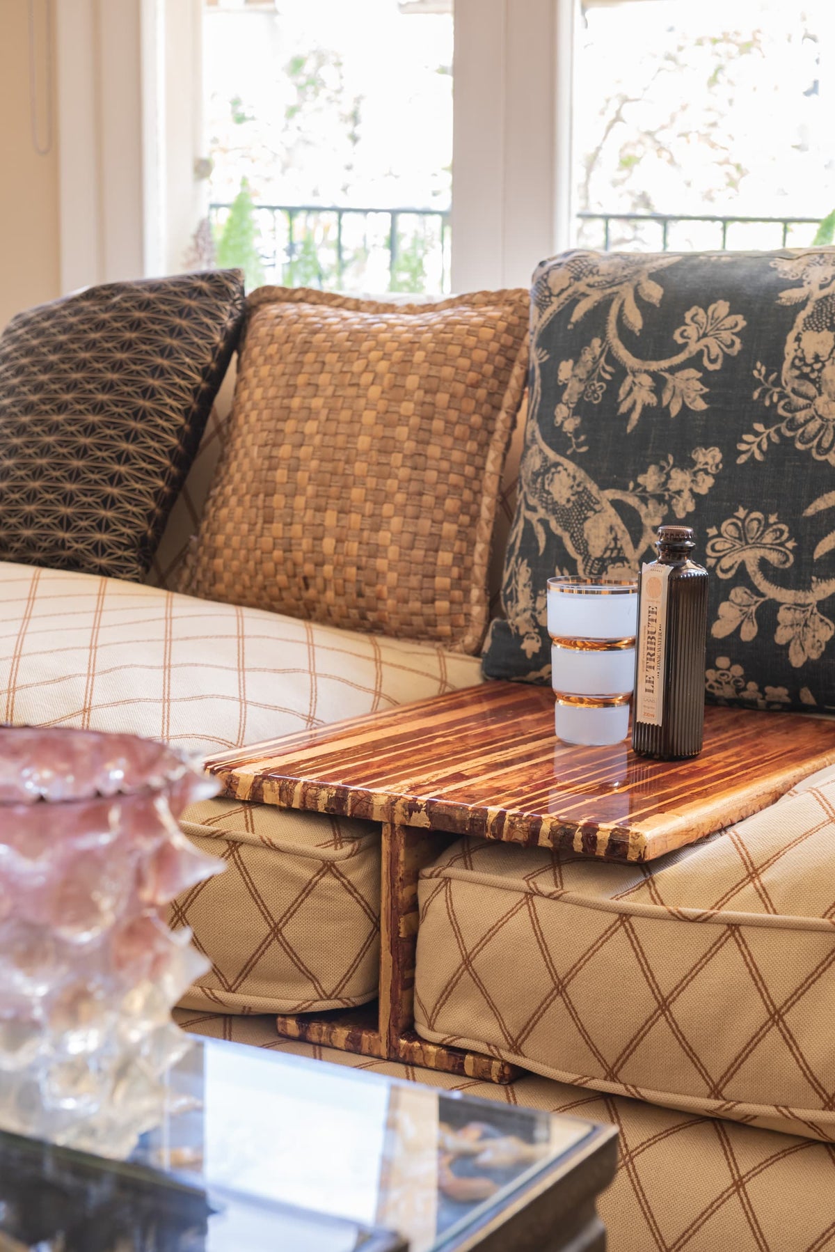 French lacquer - Livia Rebecchini Interiors for COALAN Art Designers