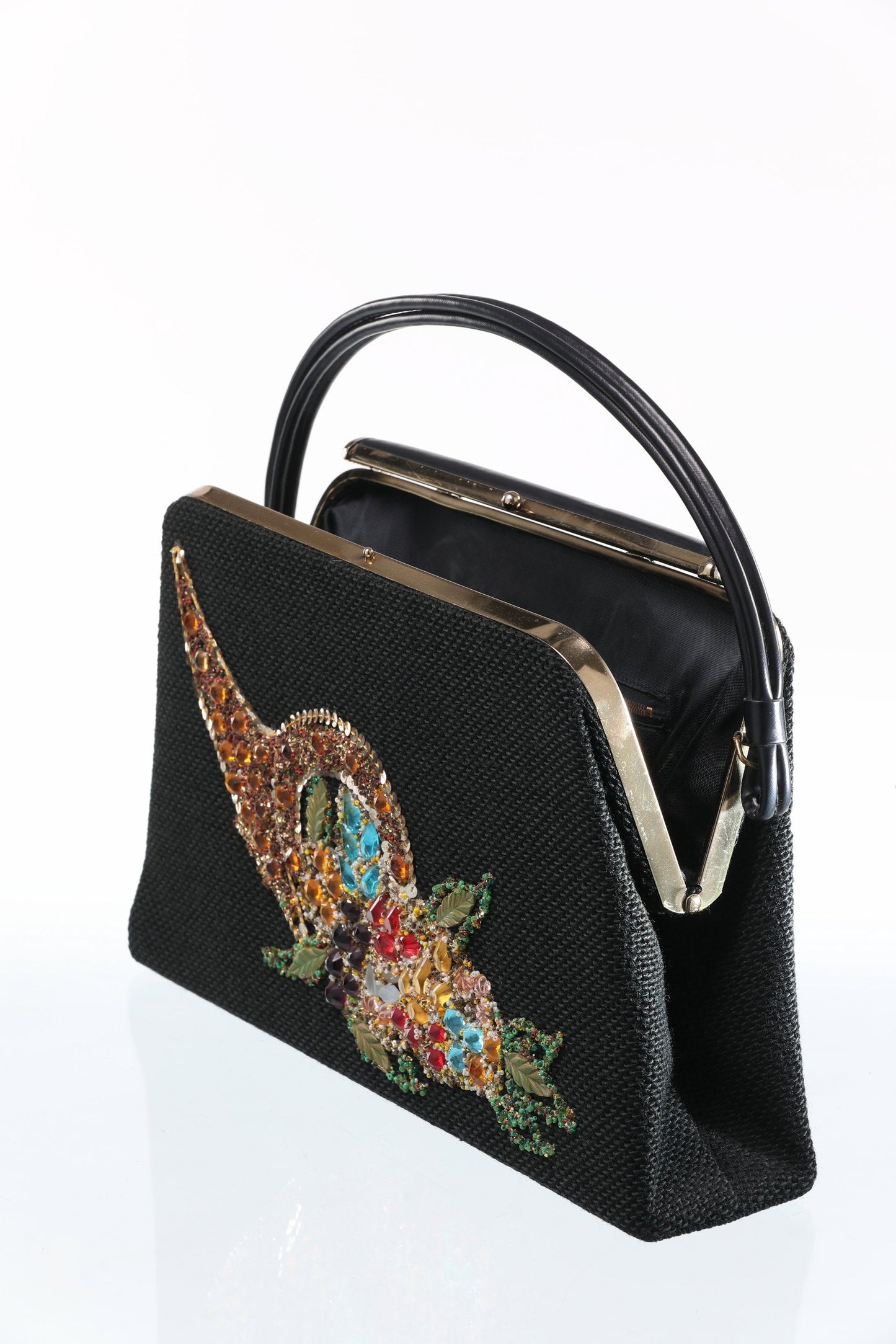 Bag with cornucopia embroidery