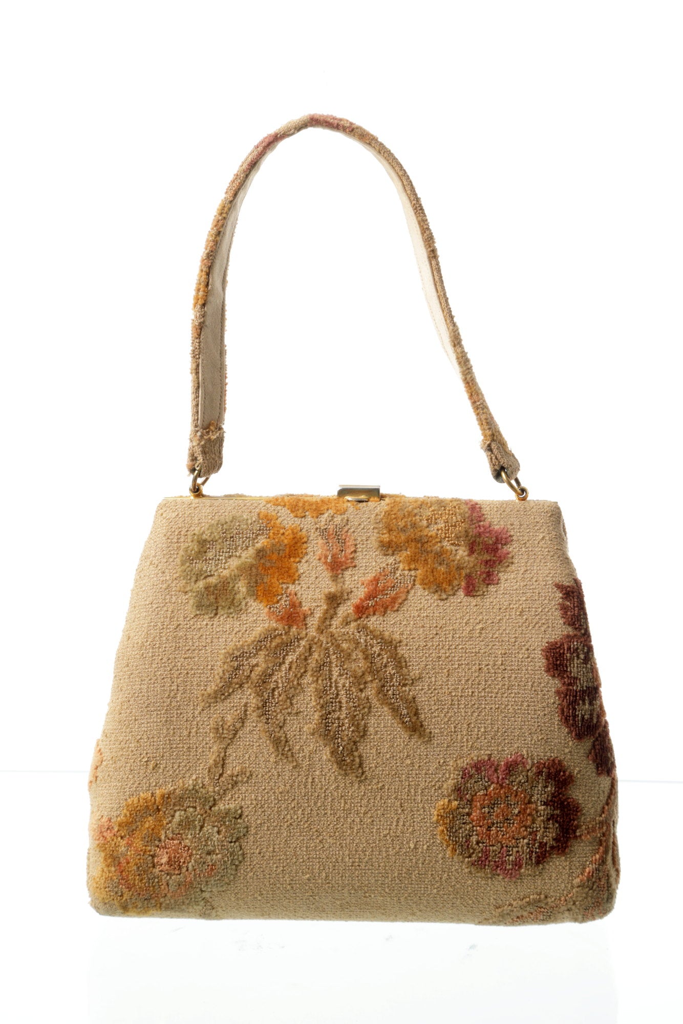 Bag in beige worked fabric with flowers