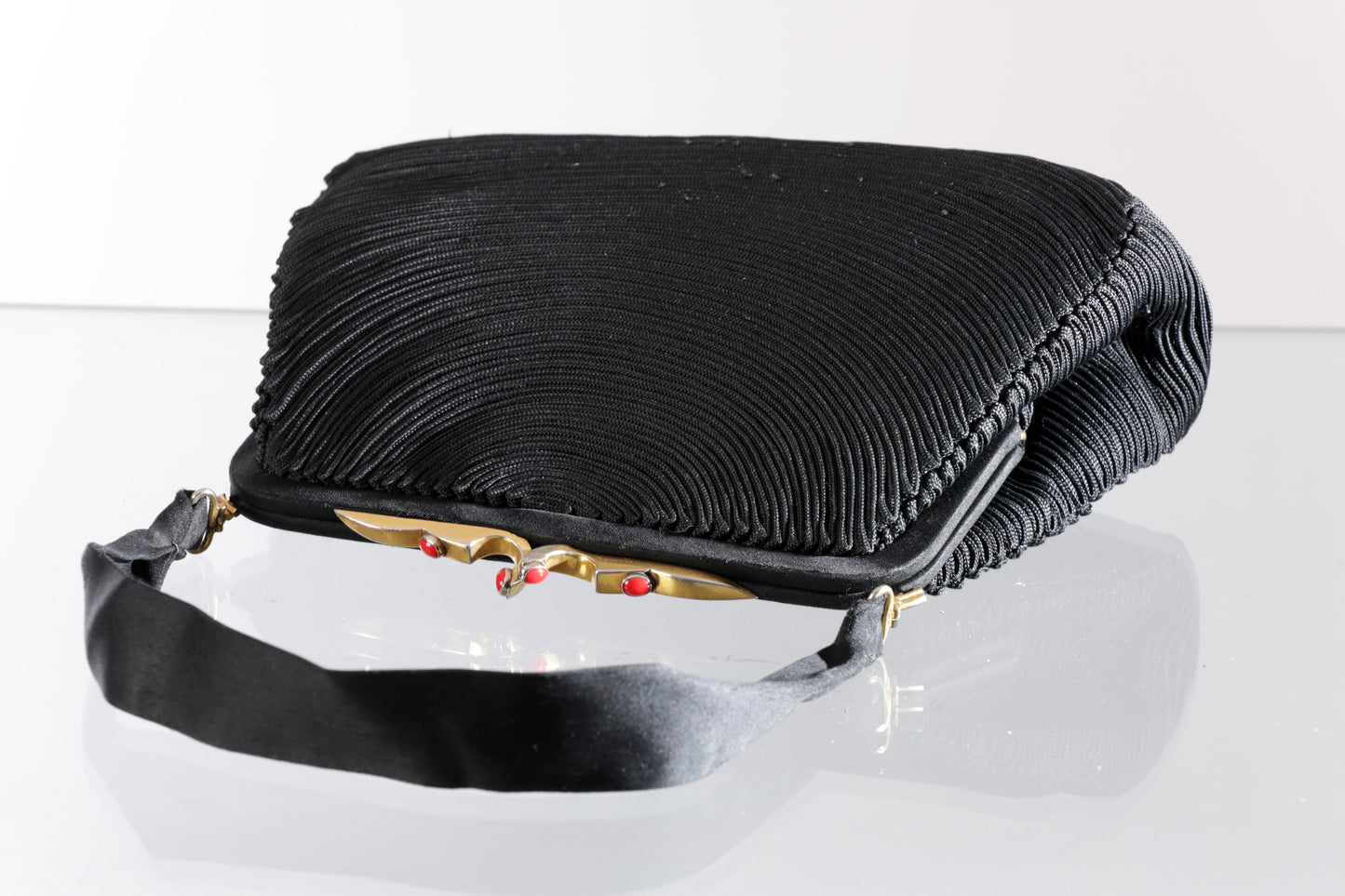 Pleated satin shoulder bag, 1960s golden hardware