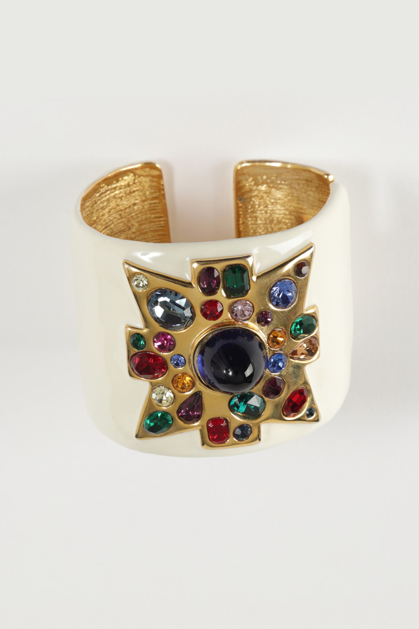 Bracciale bianco croce Kenneth Jay Lane anni 90