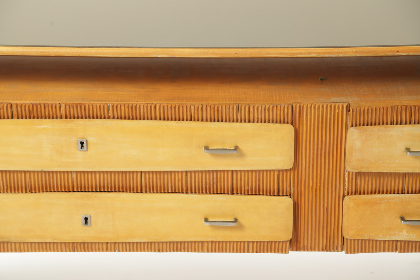 Chest of drawers from the 50s attributed to Vittorio Dassi