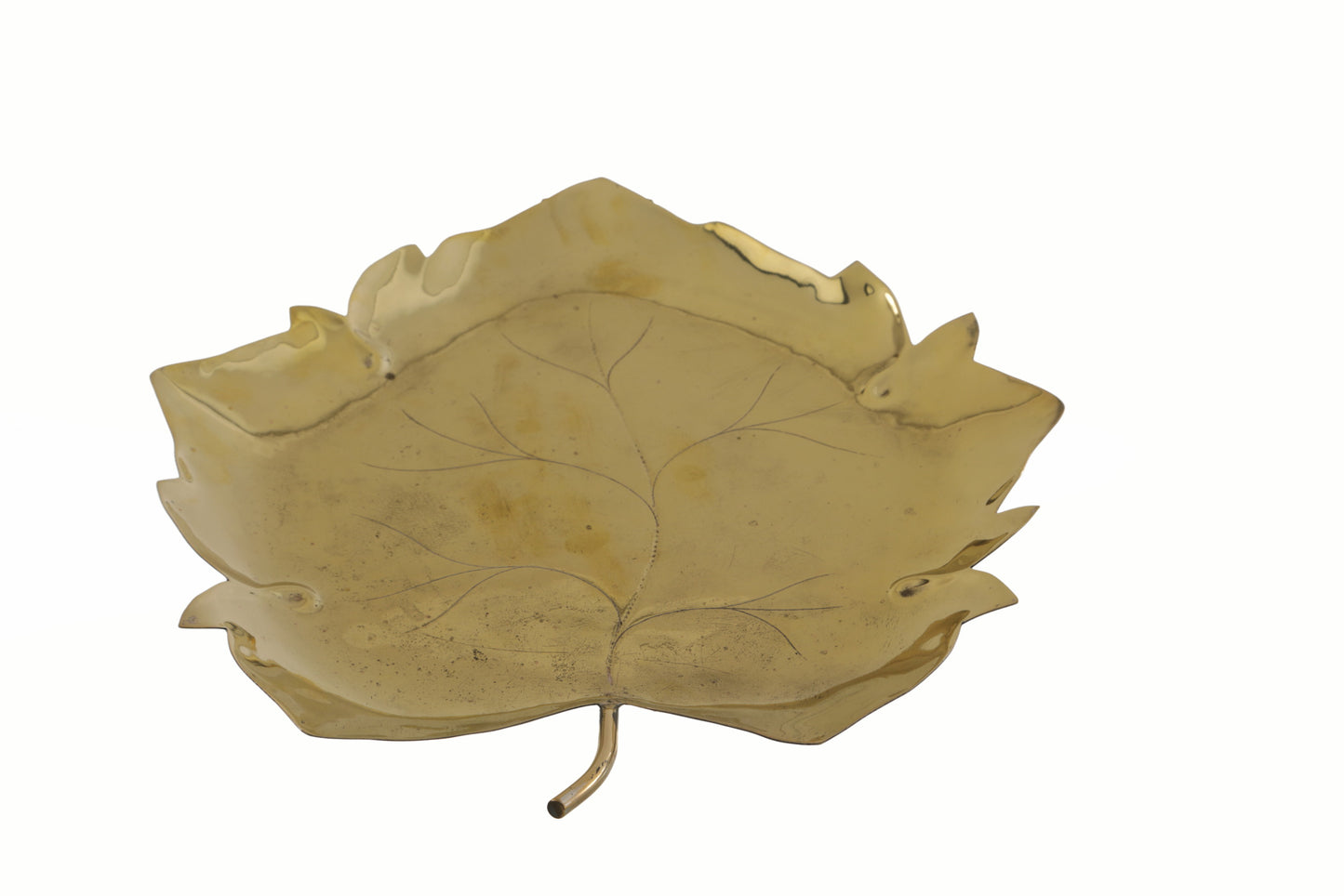 1970s brass leaf centrepiece