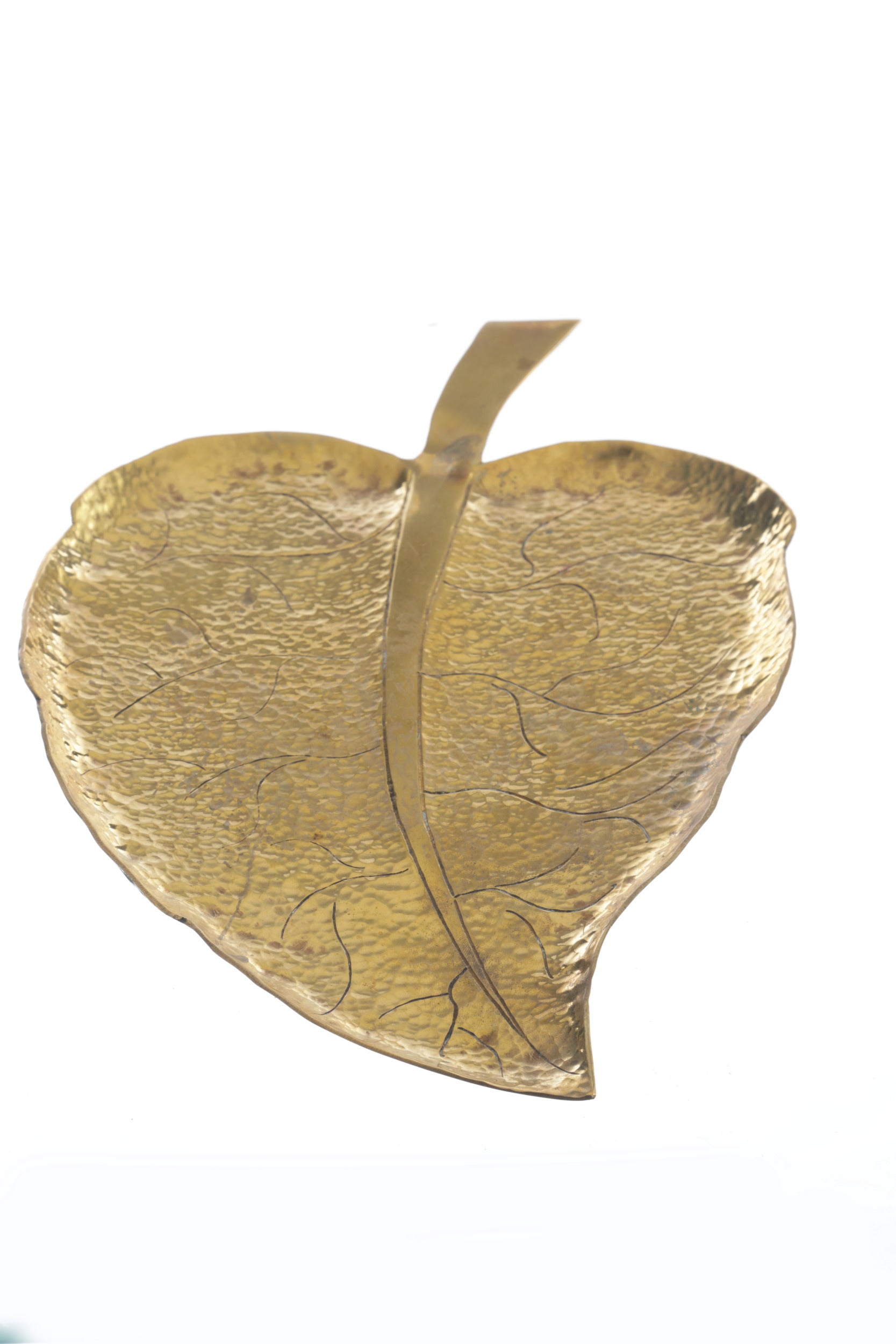 1970s brass leaf centrepiece