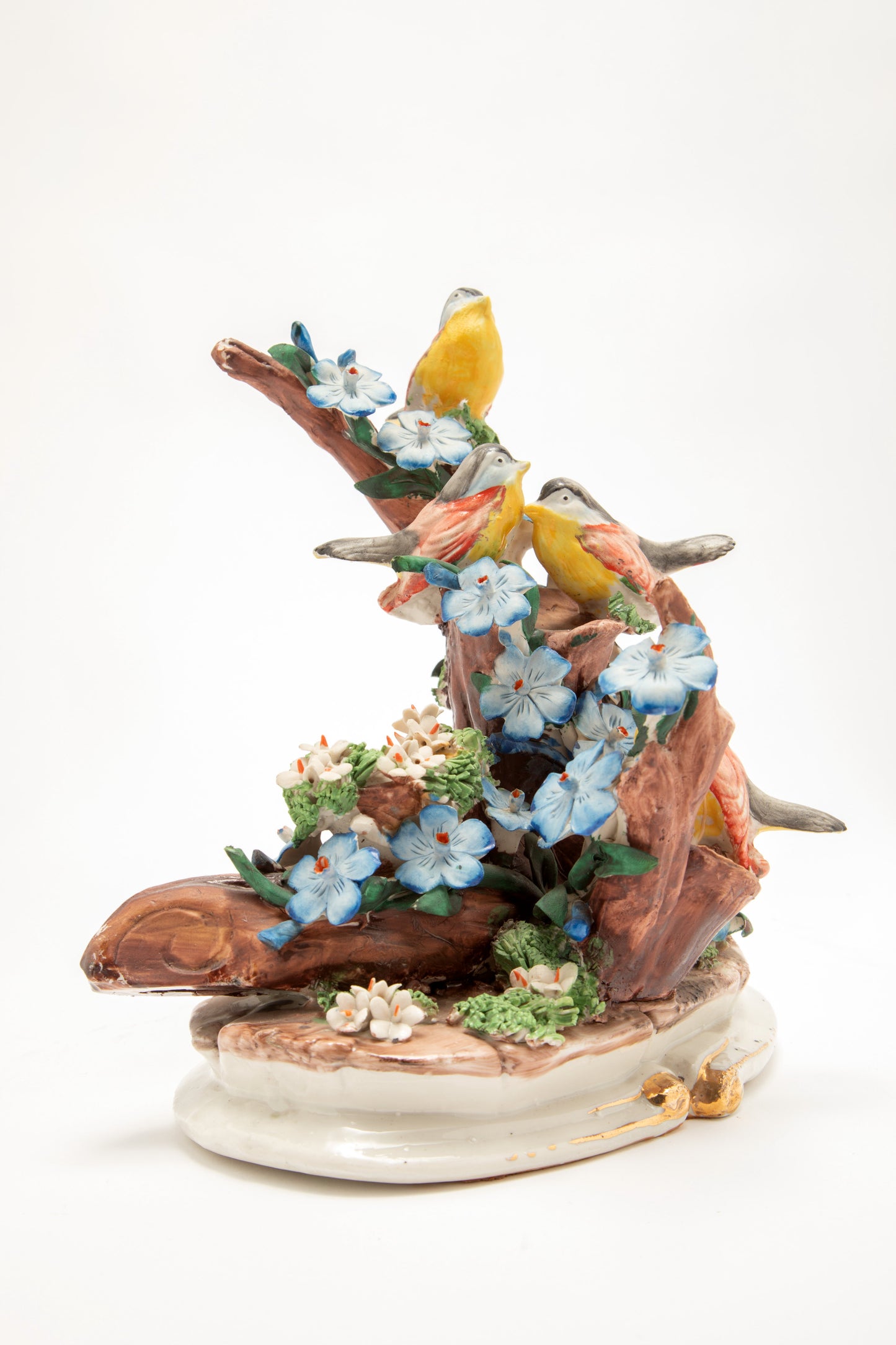 Medium Capodimonte centerpiece with birds from the 50s