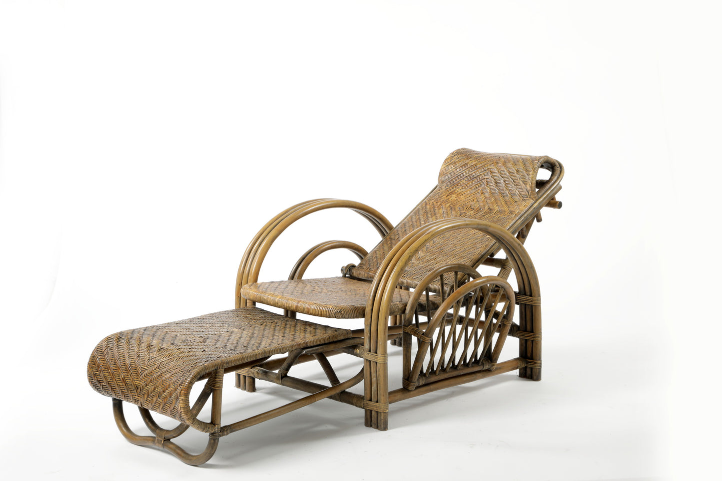 Rattan chaise longue from the 60s