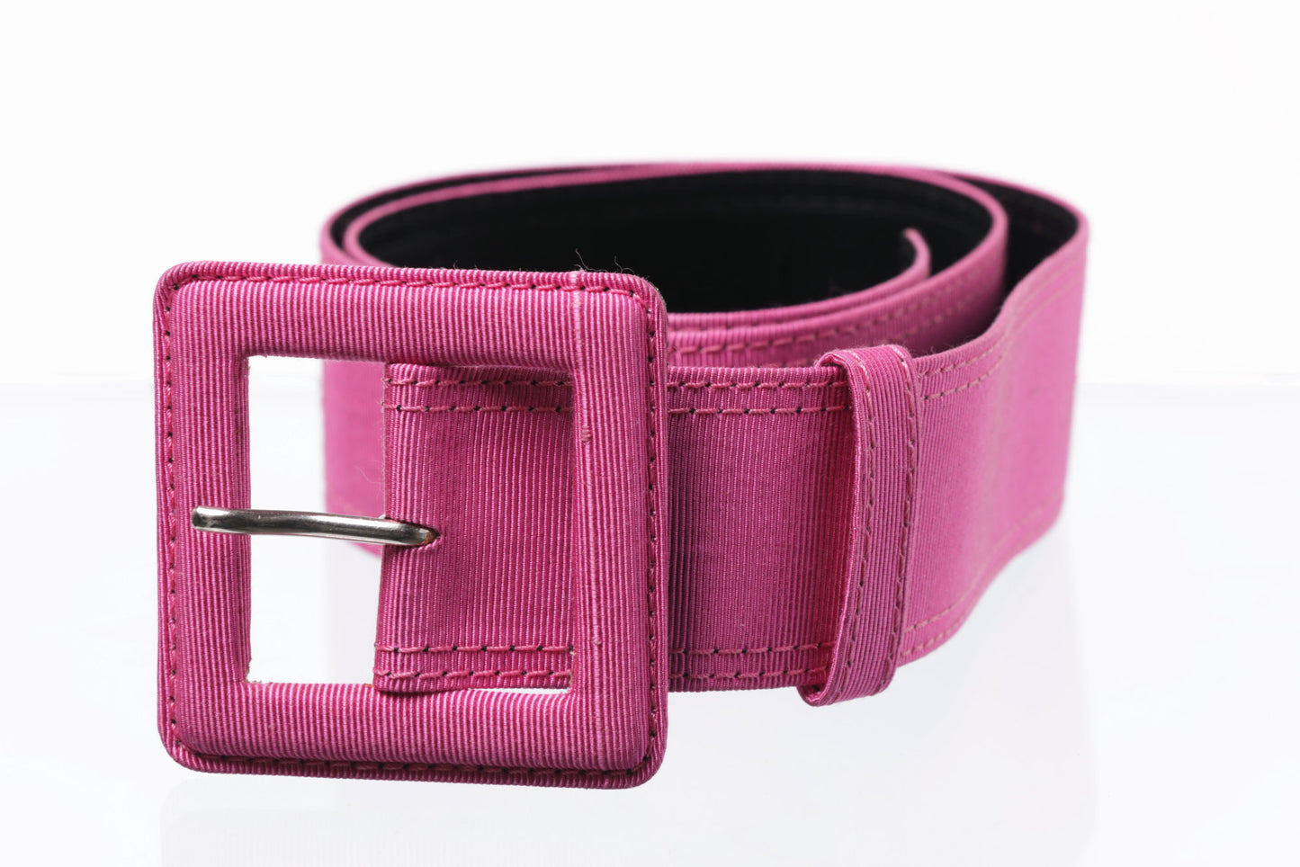 Yves Saint laurent gros fuchsia belt