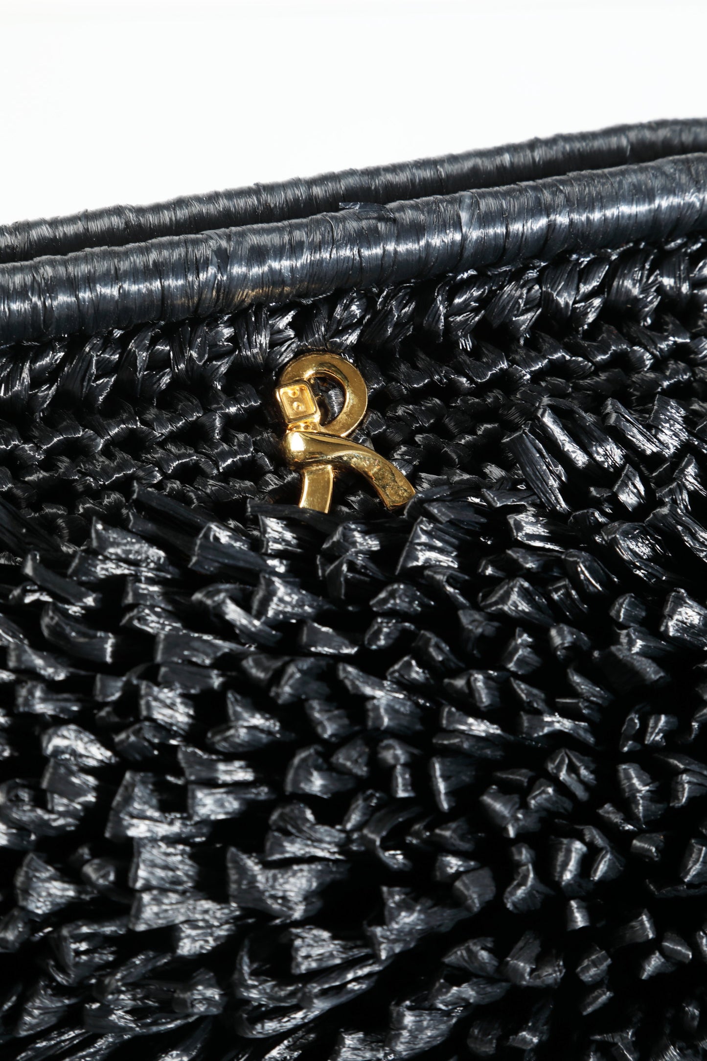 Roberta Di Camerino clutch in fringed black raffia
