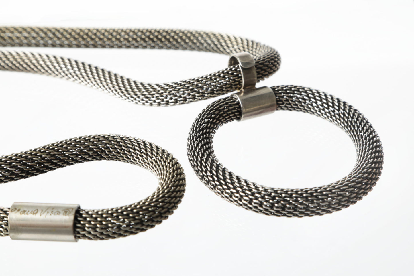 Tubular knit necklace