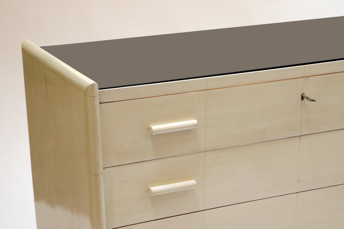 Comò pergamena anni 30 attribuibile a Guglielmo Ulrich x Valzania