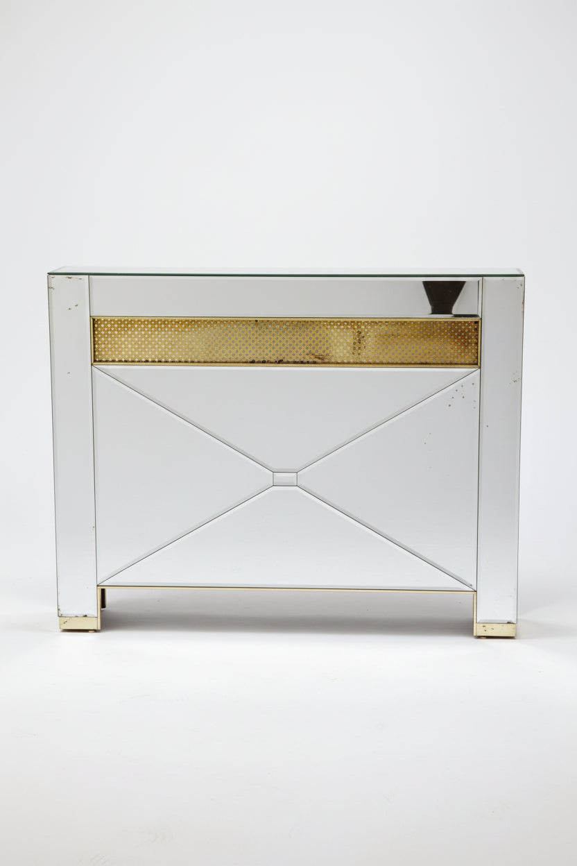 Small radiator cover console from the 50s