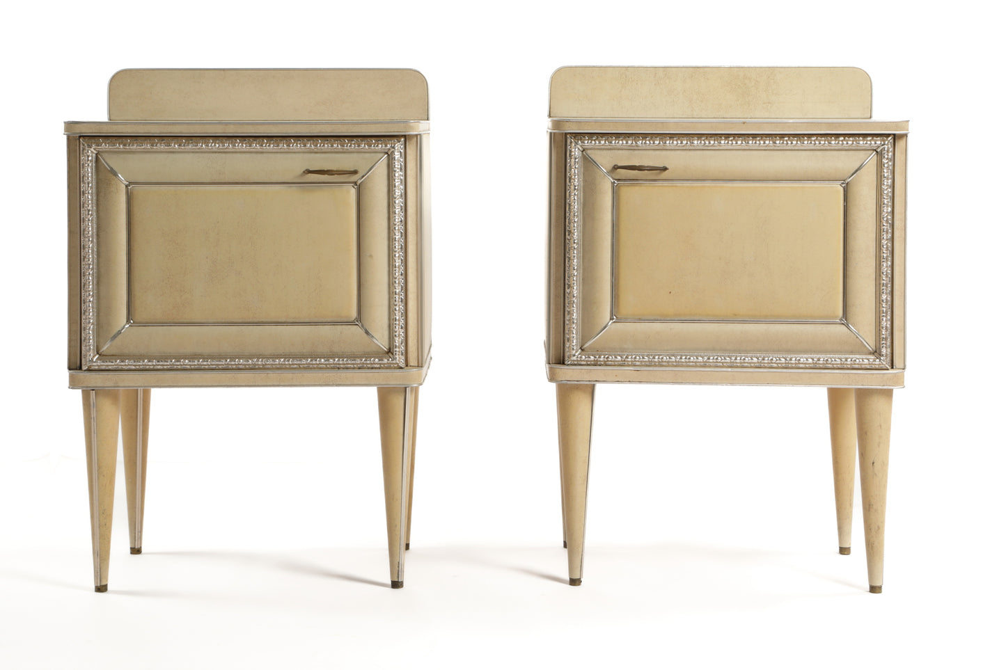 Pair of Umberto Mascagni bedside tables from the 1950s