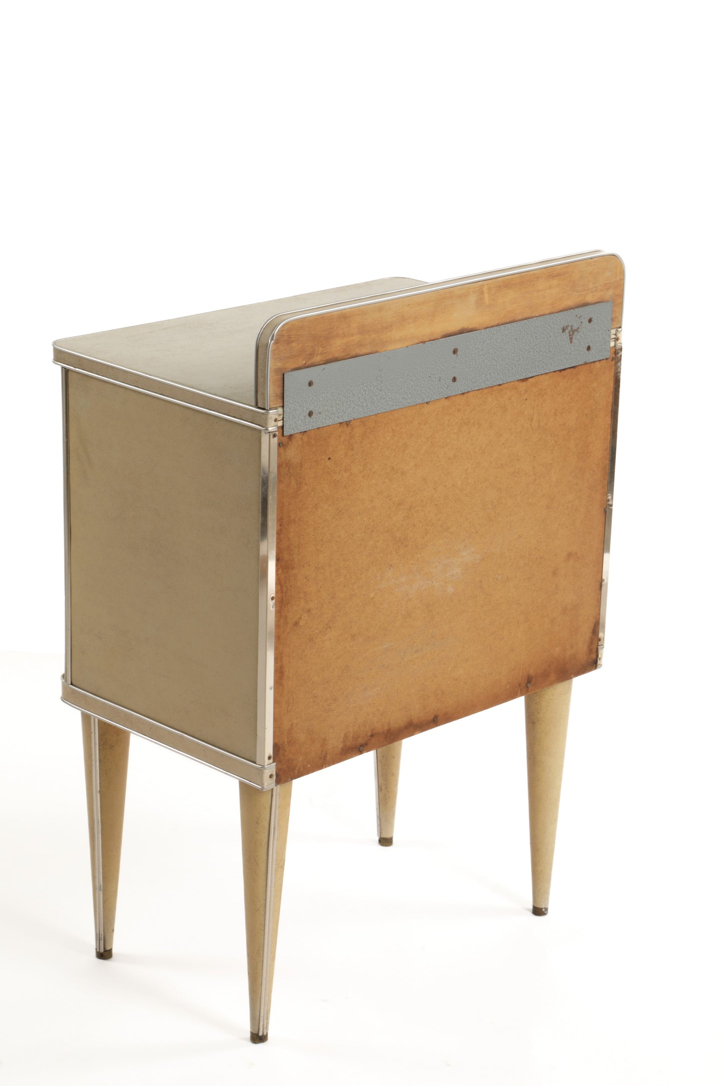 Pair of Umberto Mascagni bedside tables from the 1950s