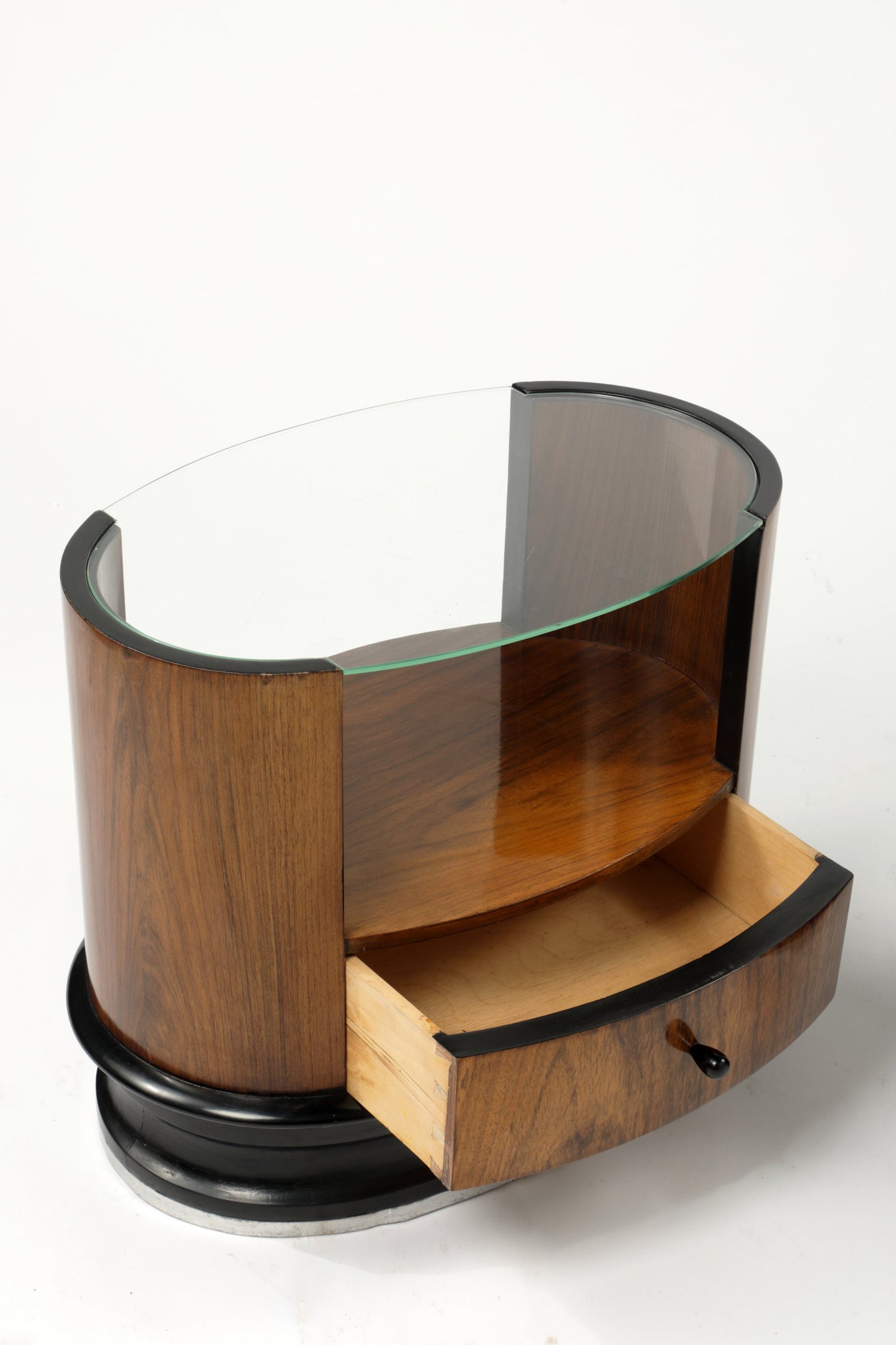 Coppia comodini art deco ovali