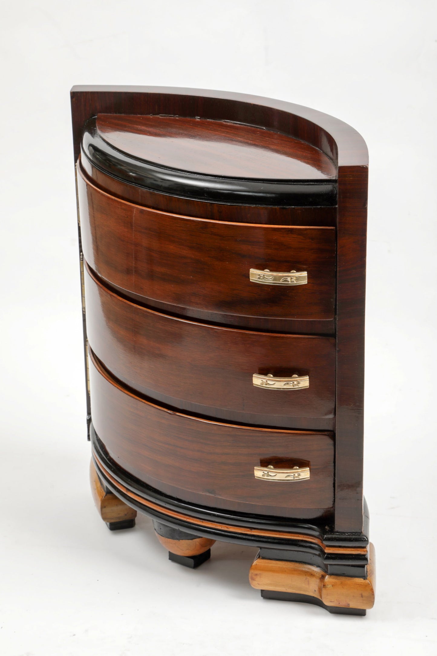 Pair of eye nightstands from the late 1930s