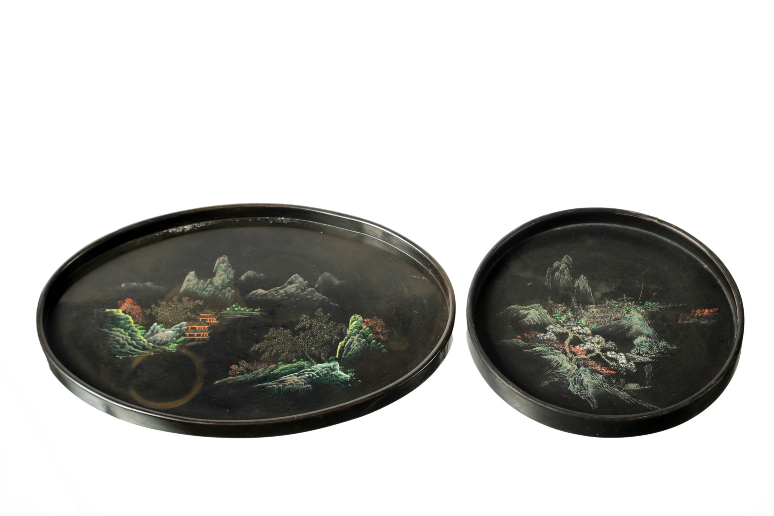 Pair of small oriental trays
