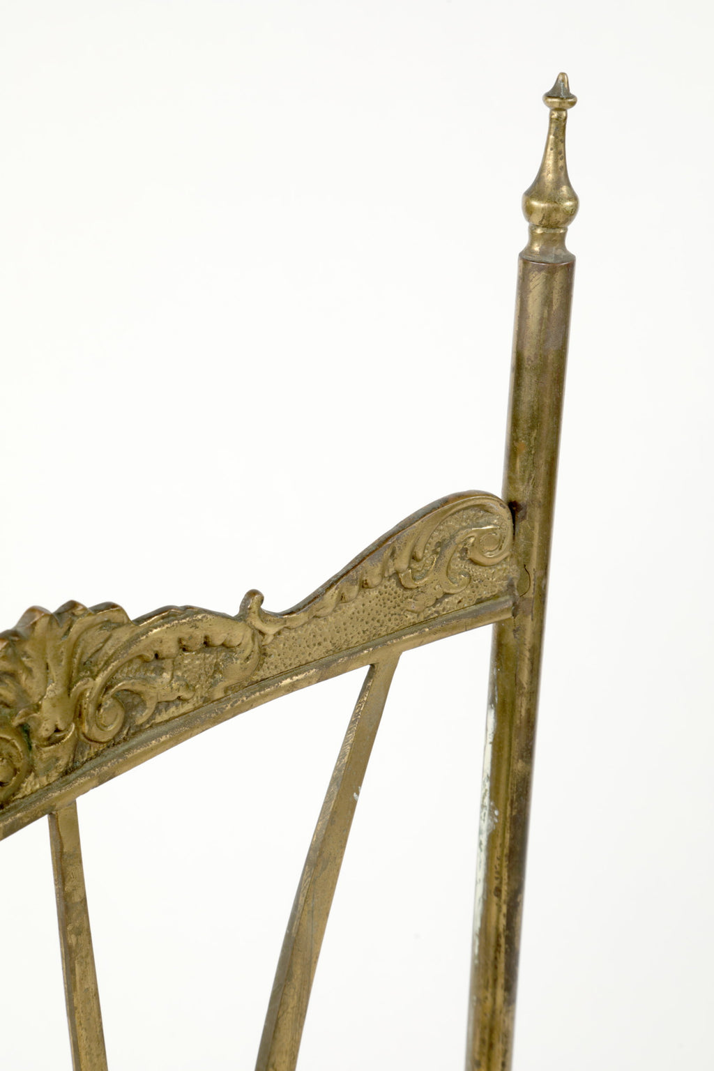 Pair of romantic chairs from the 50s reinterpreted triplef