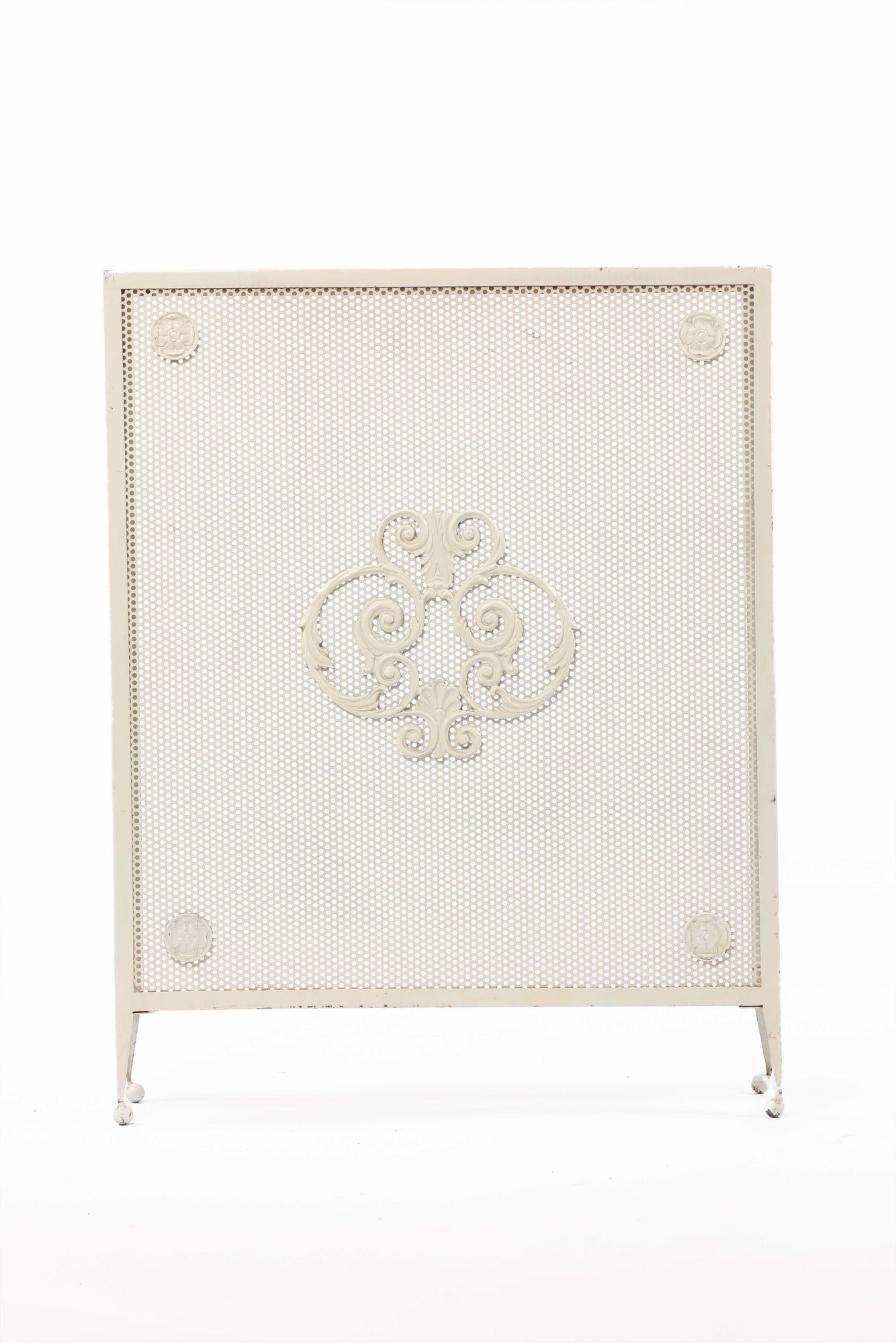Rectangular white metal radiator cover from the 60s – triplef.it