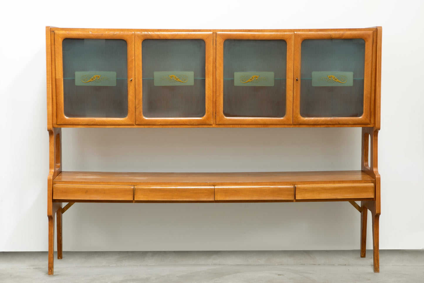 Credenza anni 60 in rovere chiaro