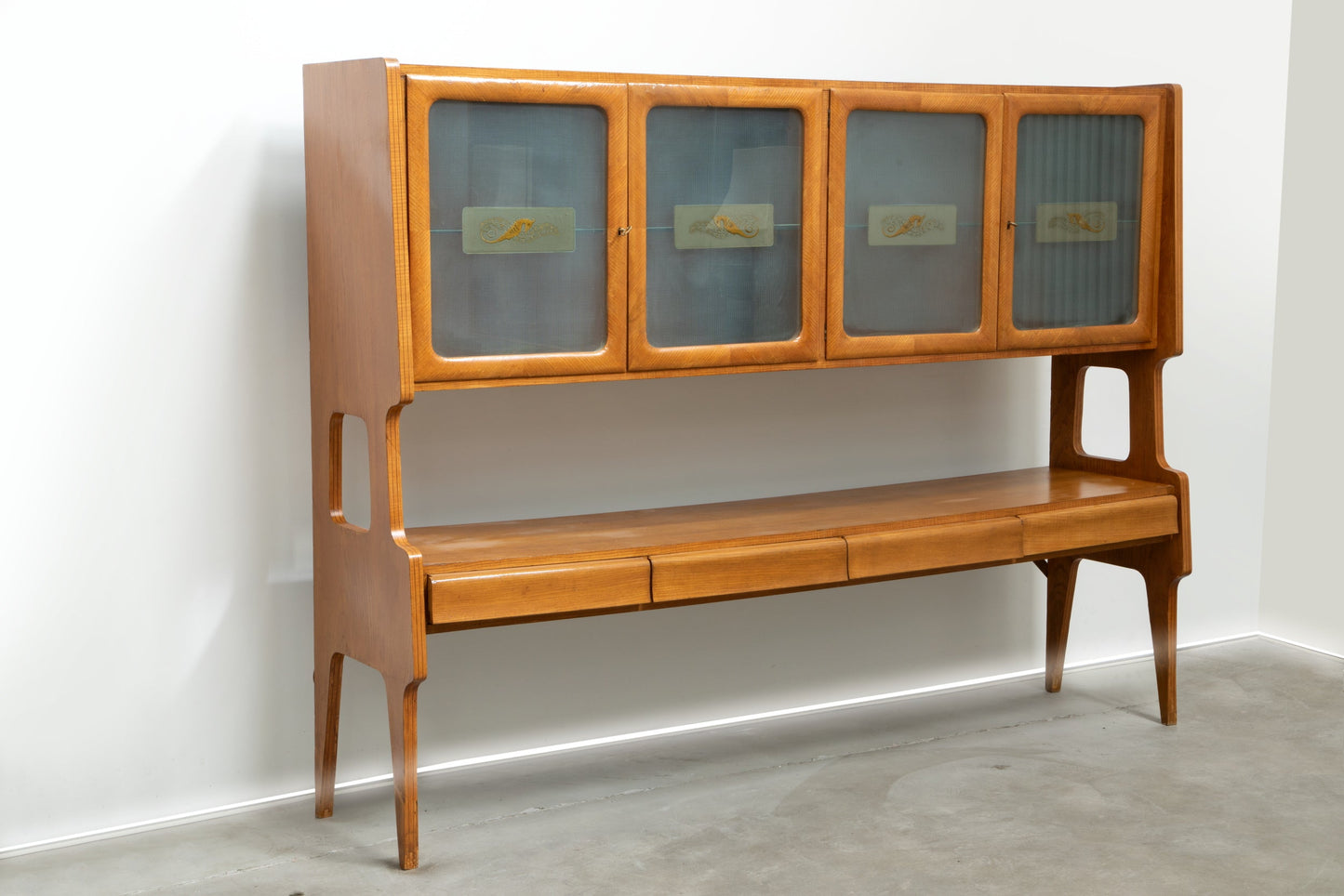 Credenza anni 60 in rovere chiaro